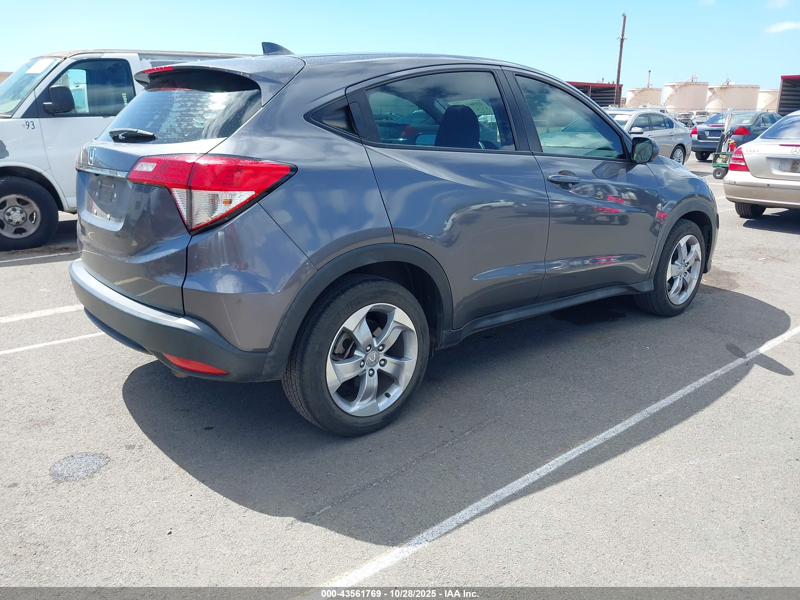 HONDA HR-V image 4