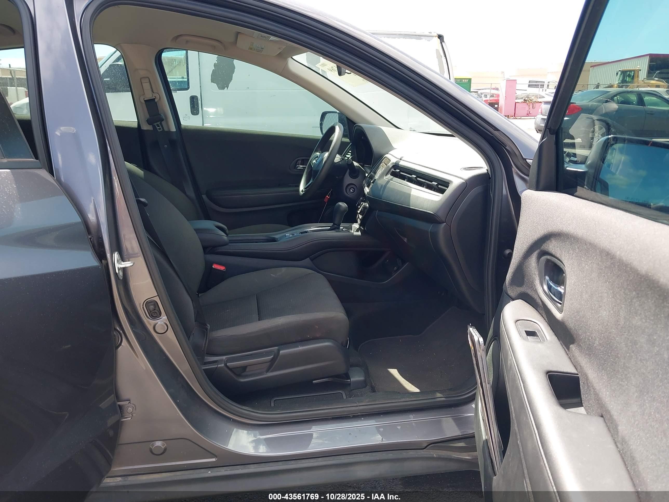 HONDA HR-V image 5