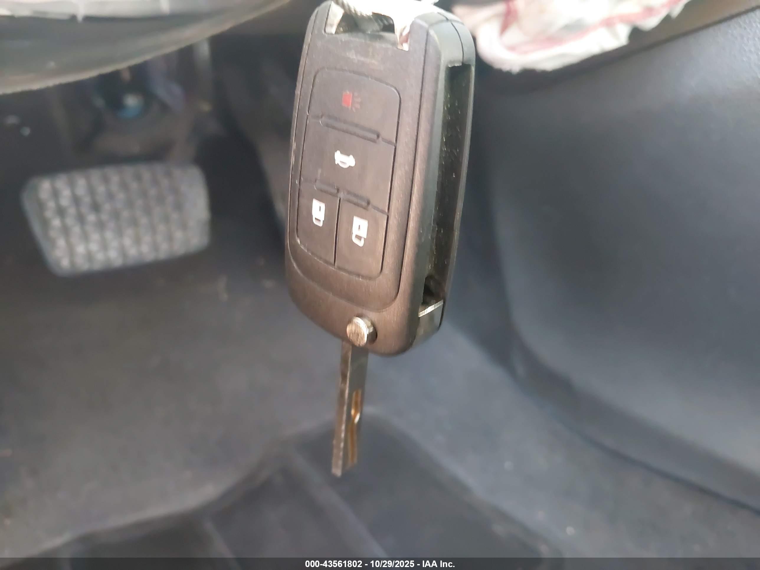 CHEVROLET CRUZE image 11