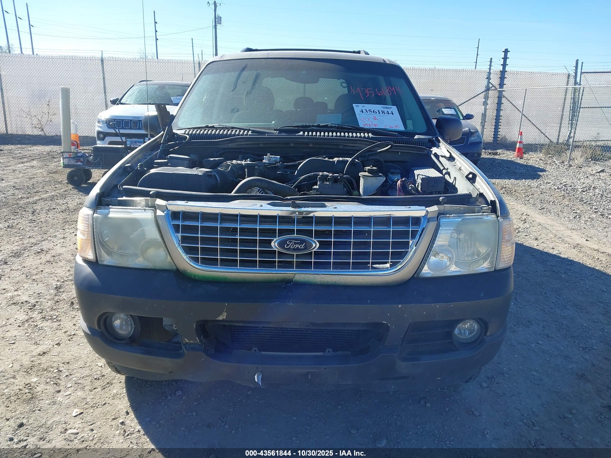 FORD EXPLORER image 6