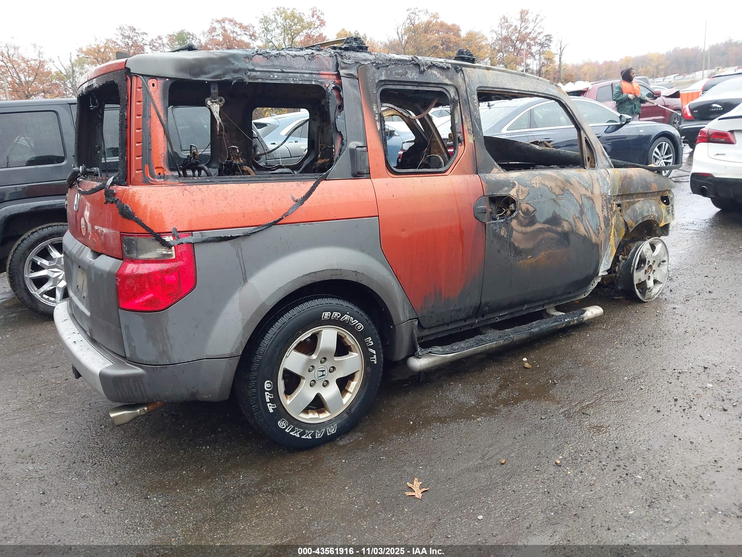 HONDA ELEMENT image 4