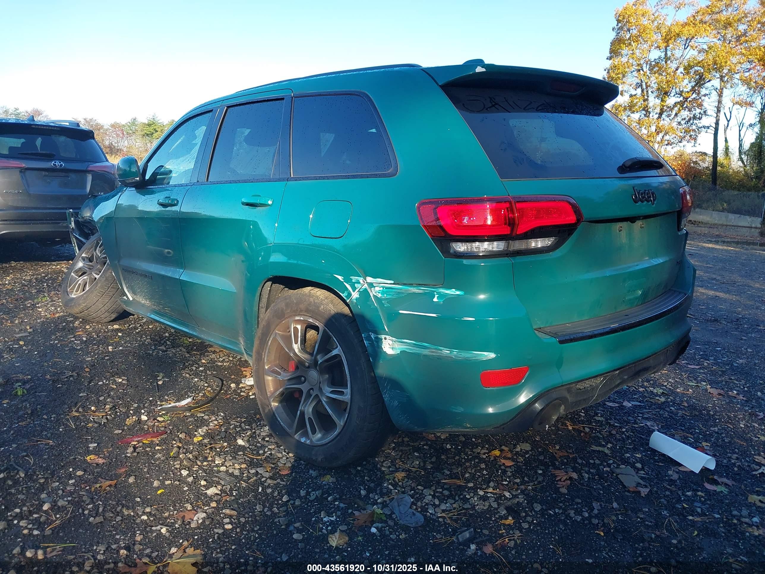 JEEP GRAND image 3