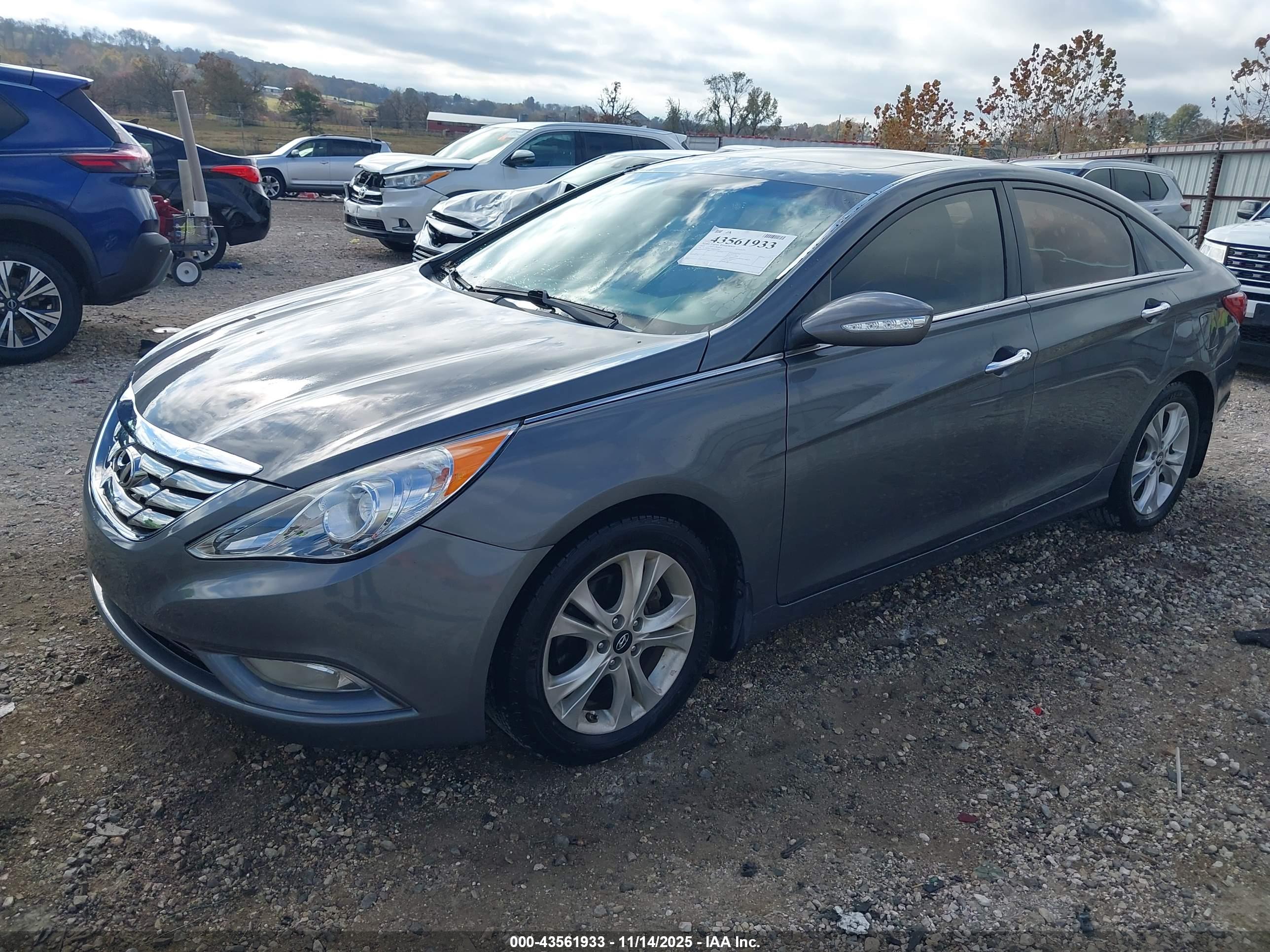 HYUNDAI SONATA image 2