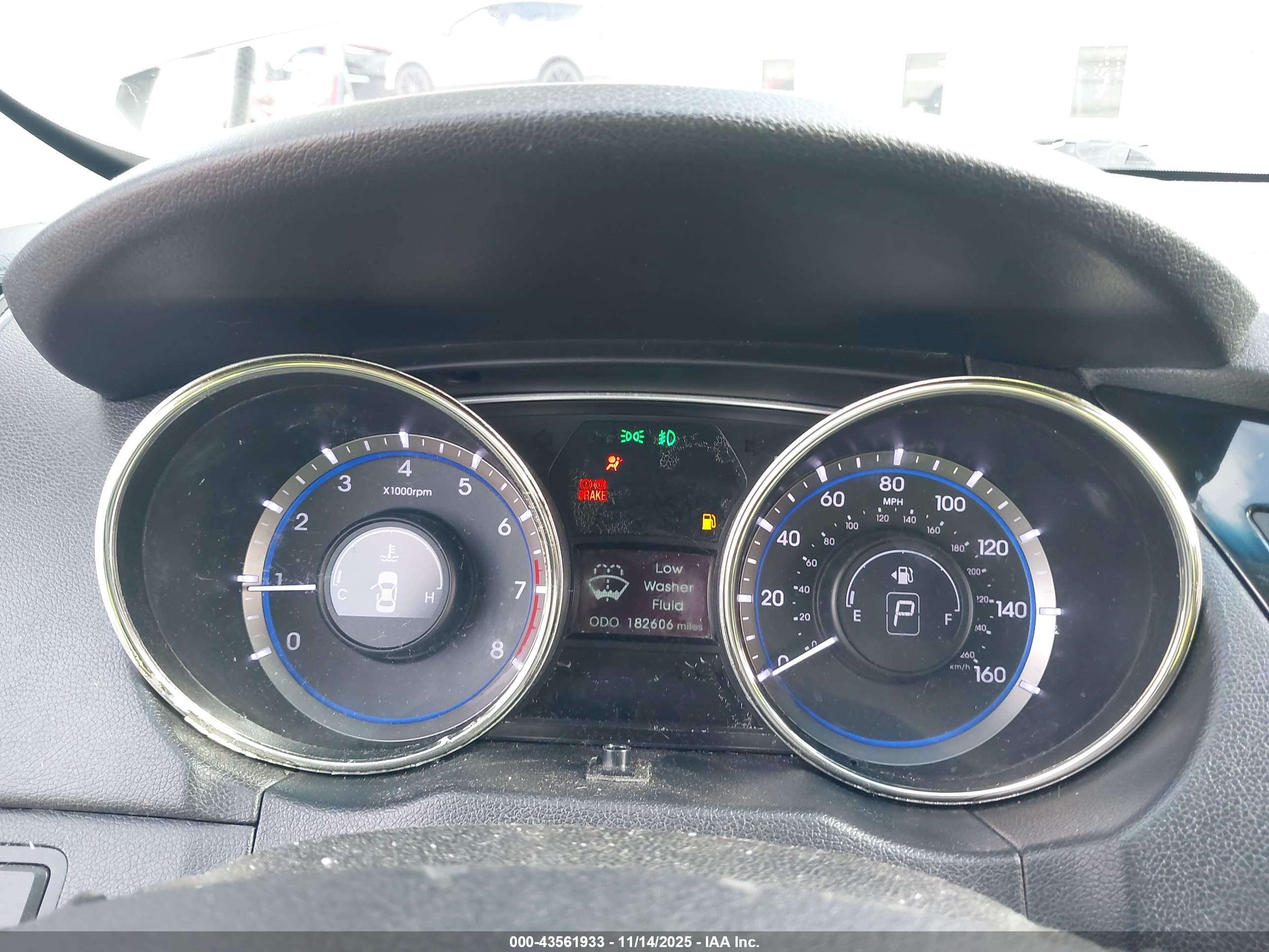 HYUNDAI SONATA image 7