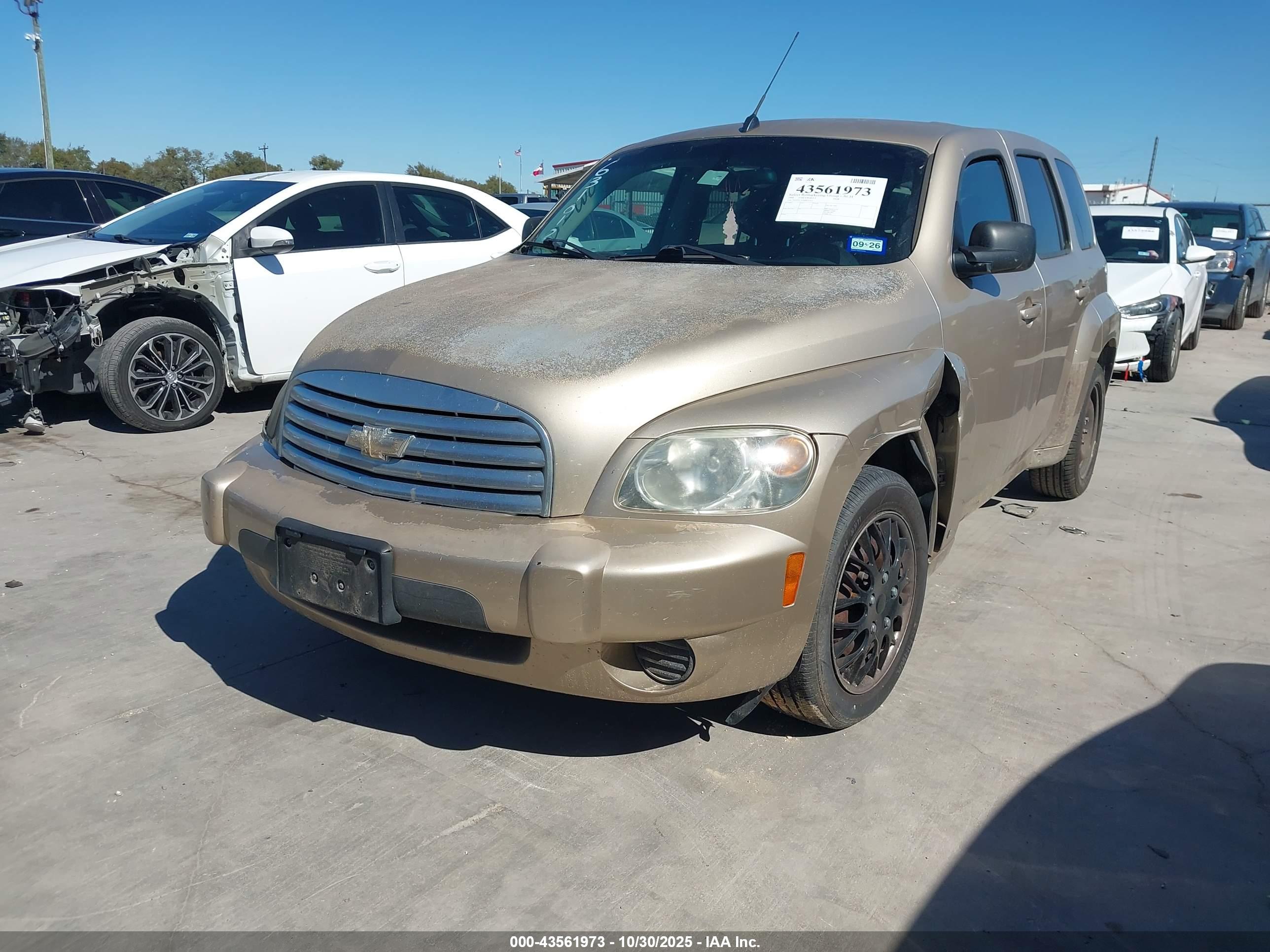 CHEVROLET HHR image 2