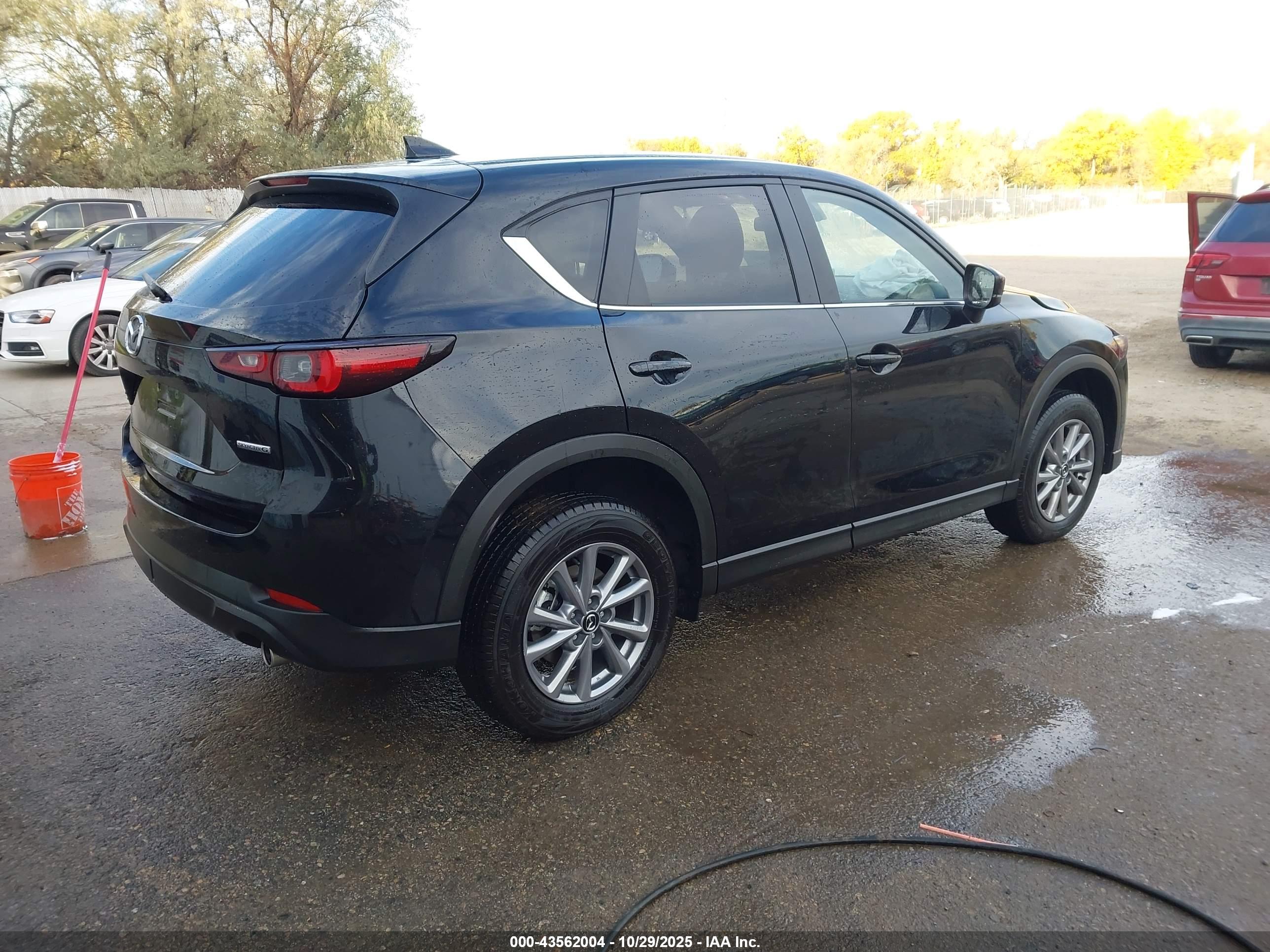 MAZDA CX-5 image 4