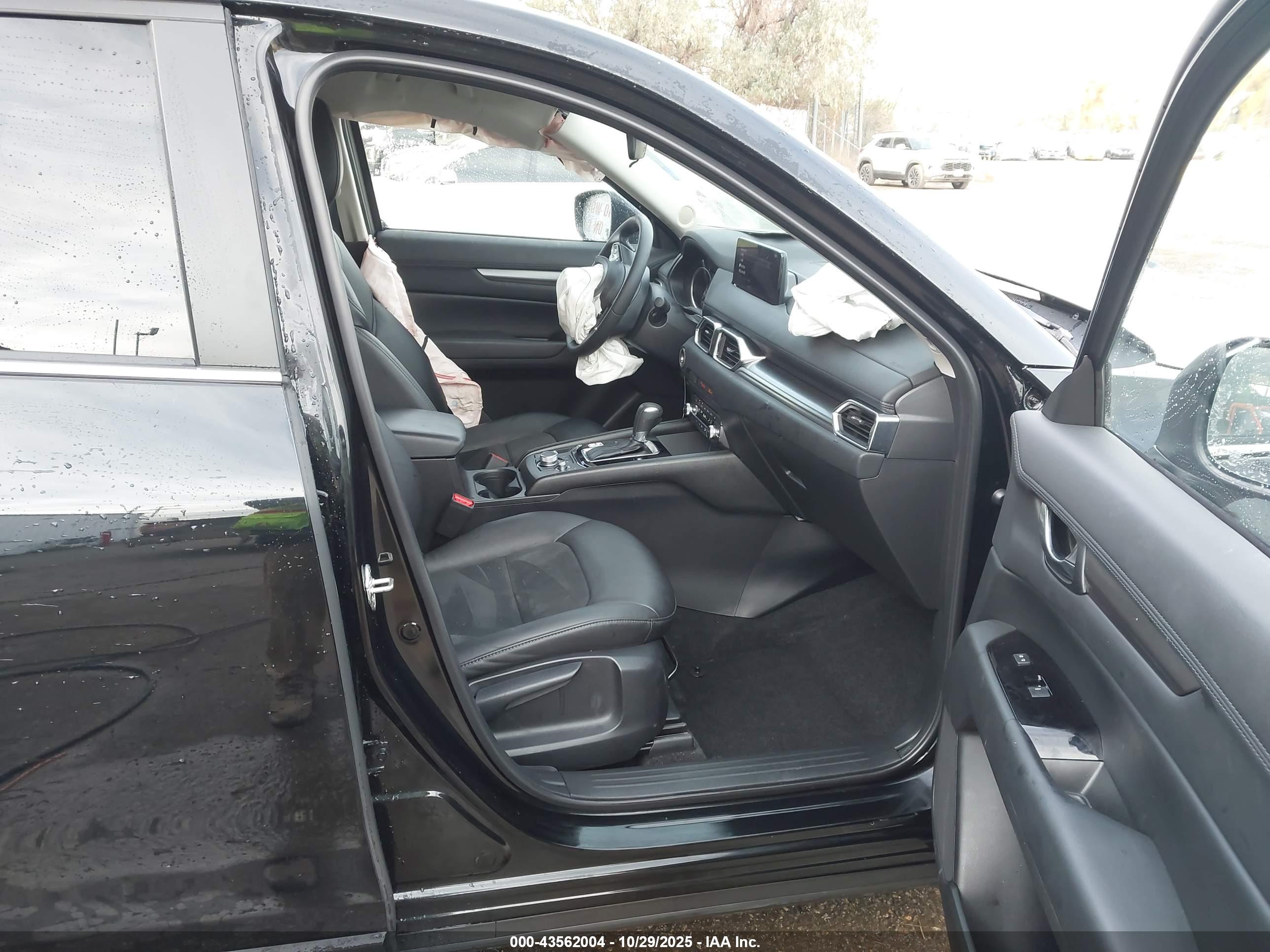 MAZDA CX-5 image 5