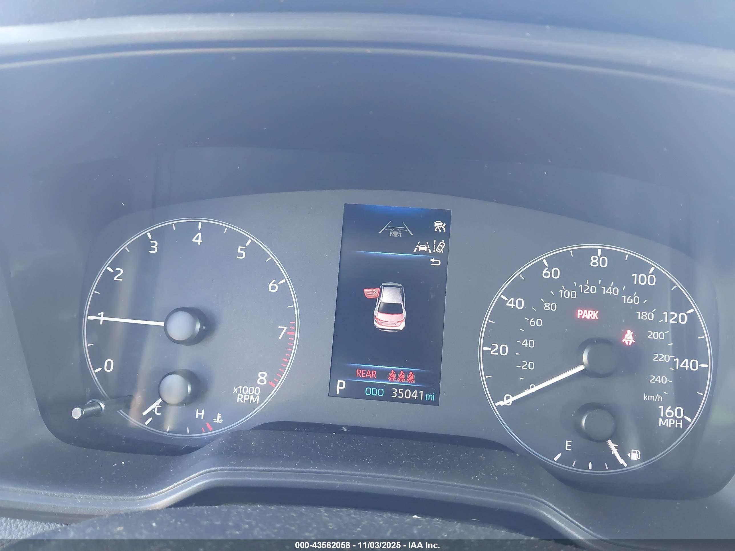 TOYOTA COROLLA image 7