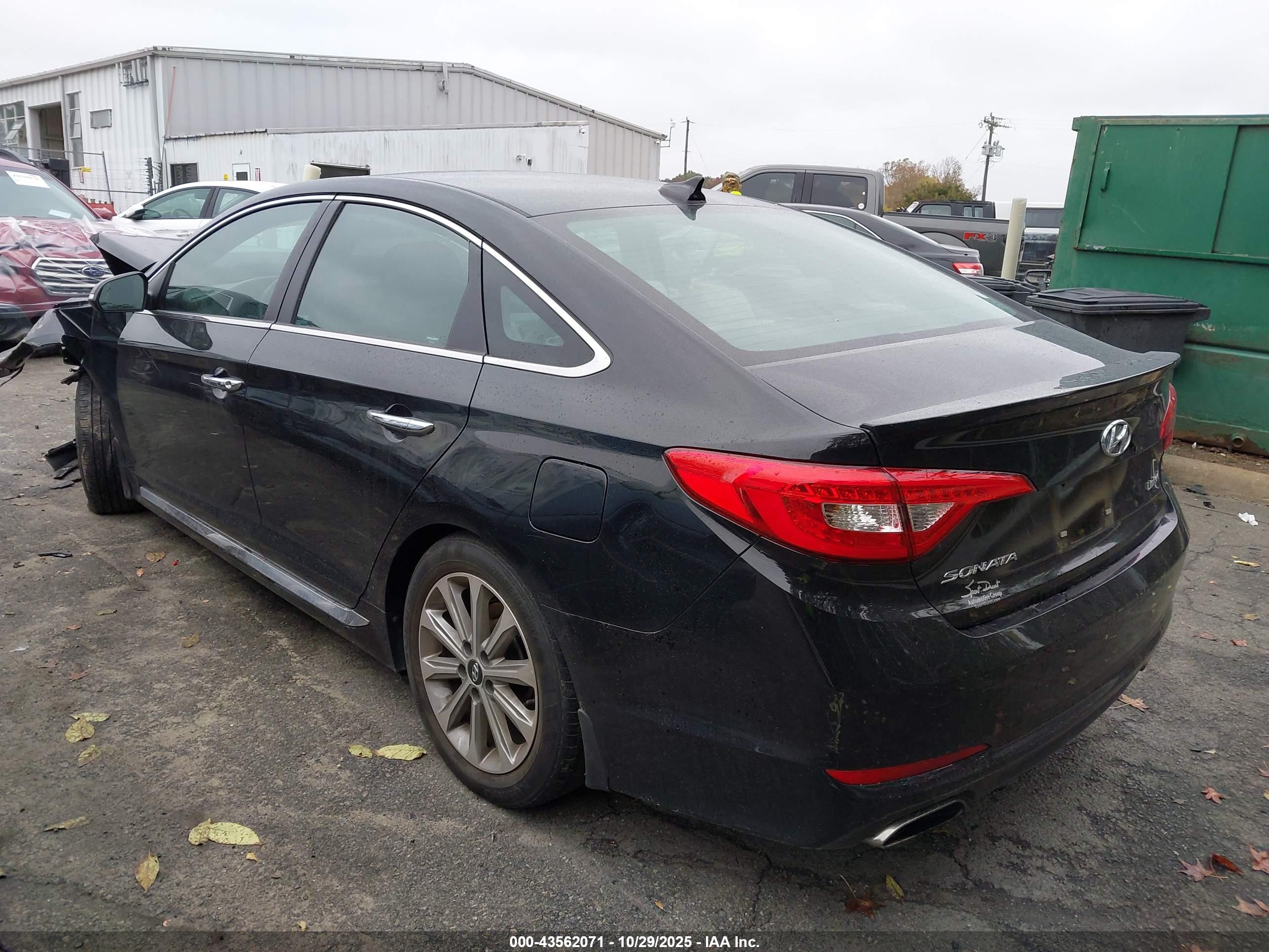 HYUNDAI SONATA image 3
