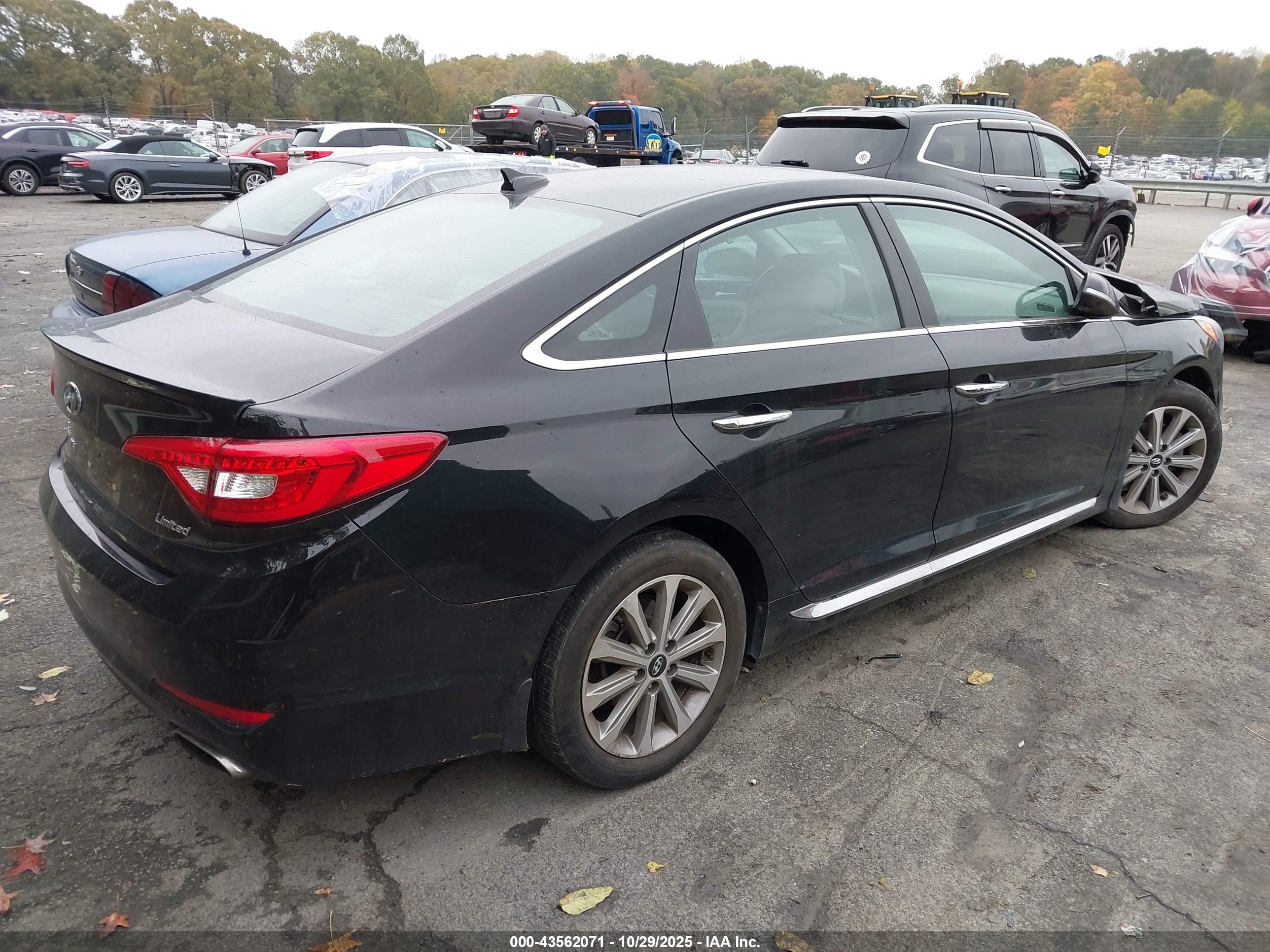HYUNDAI SONATA image 4