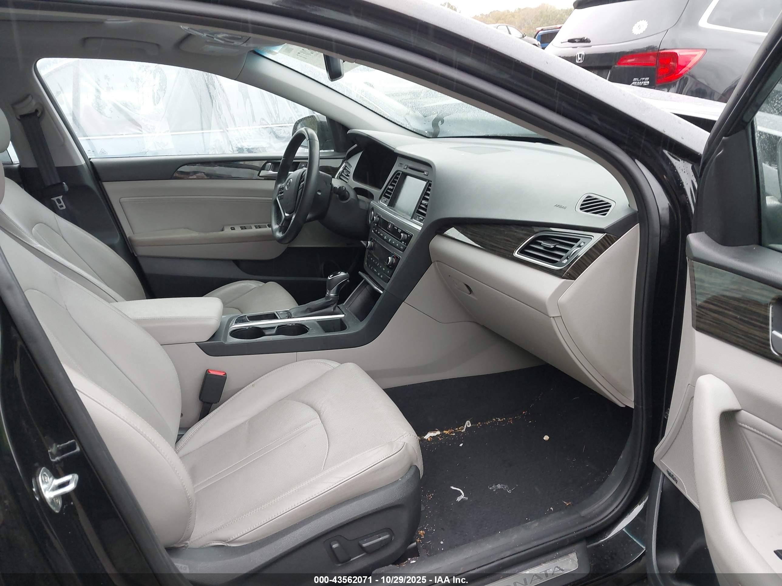HYUNDAI SONATA image 5
