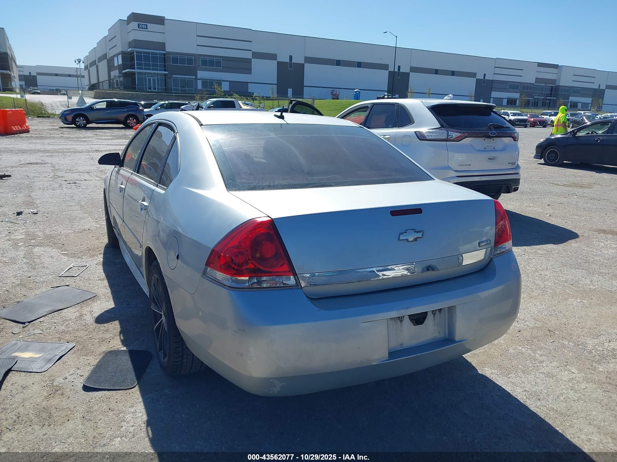 CHEVROLET IMPALA image 3