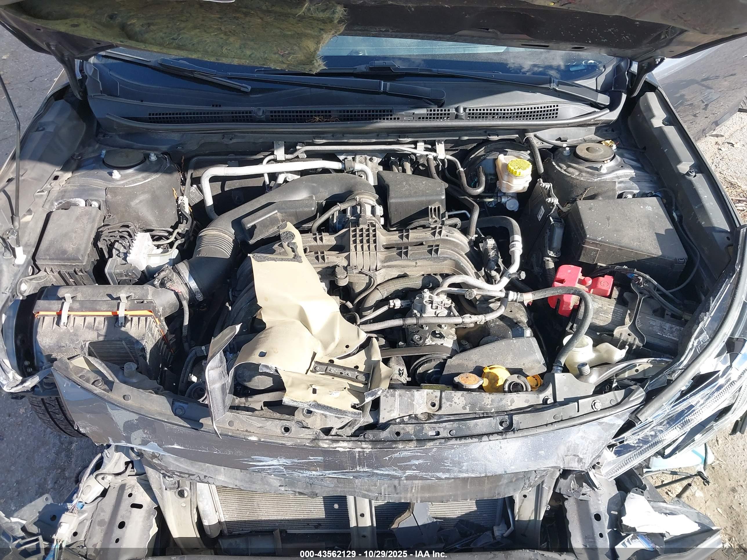 SUBARU LEGACY image 10