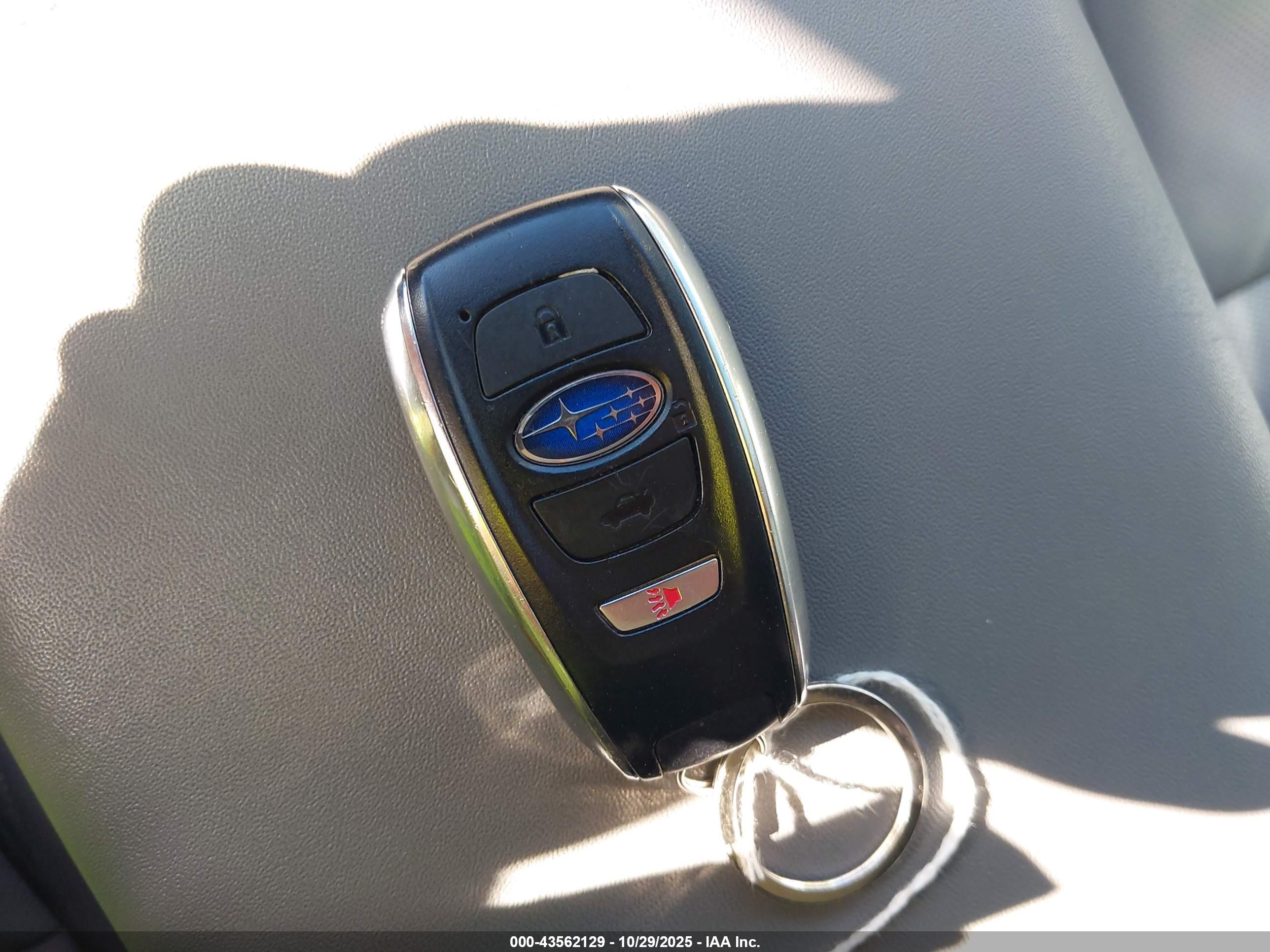 SUBARU LEGACY image 11