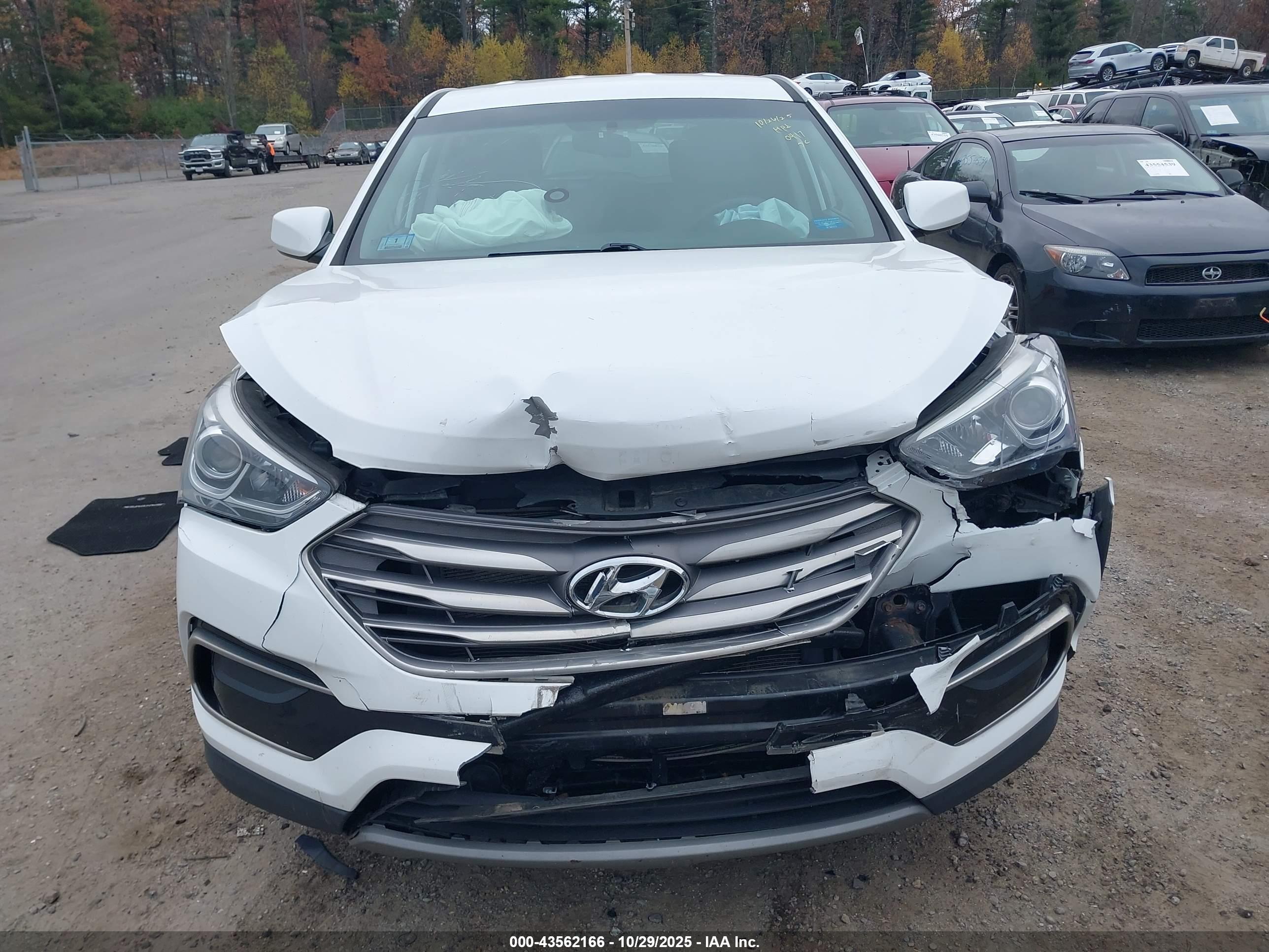 HYUNDAI SANTA image 6