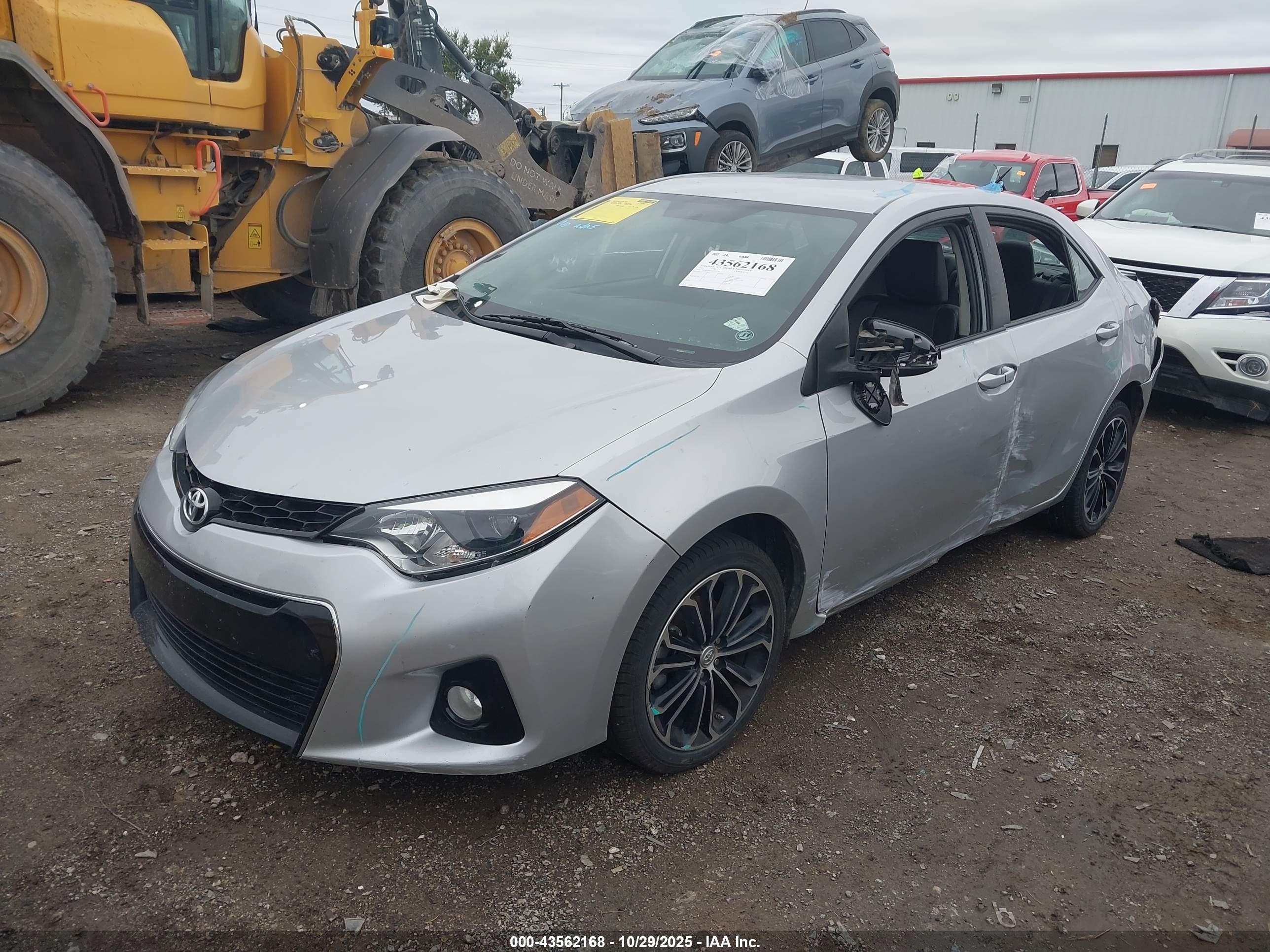 TOYOTA COROLLA image 2