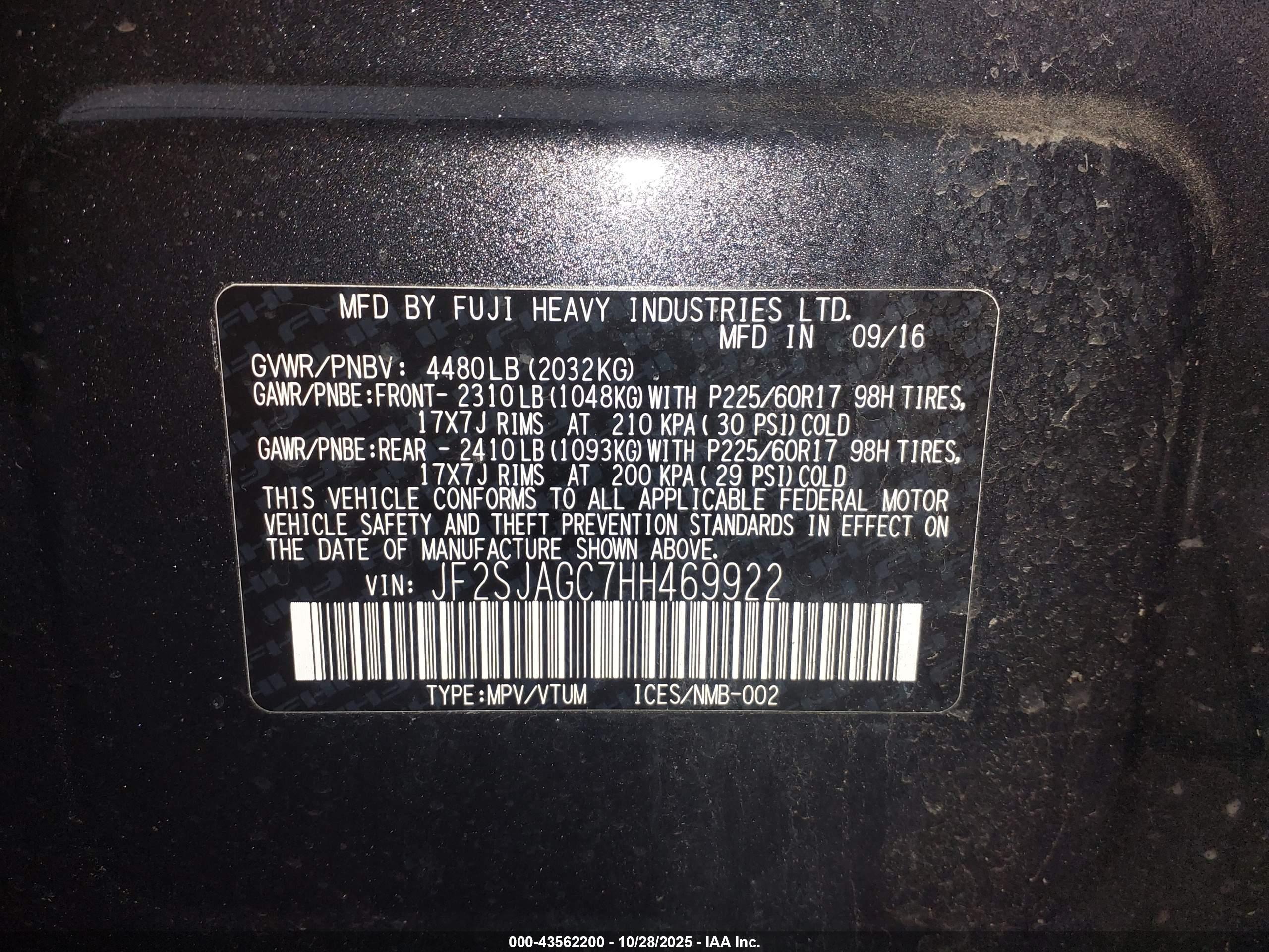 SUBARU FORESTER image 9