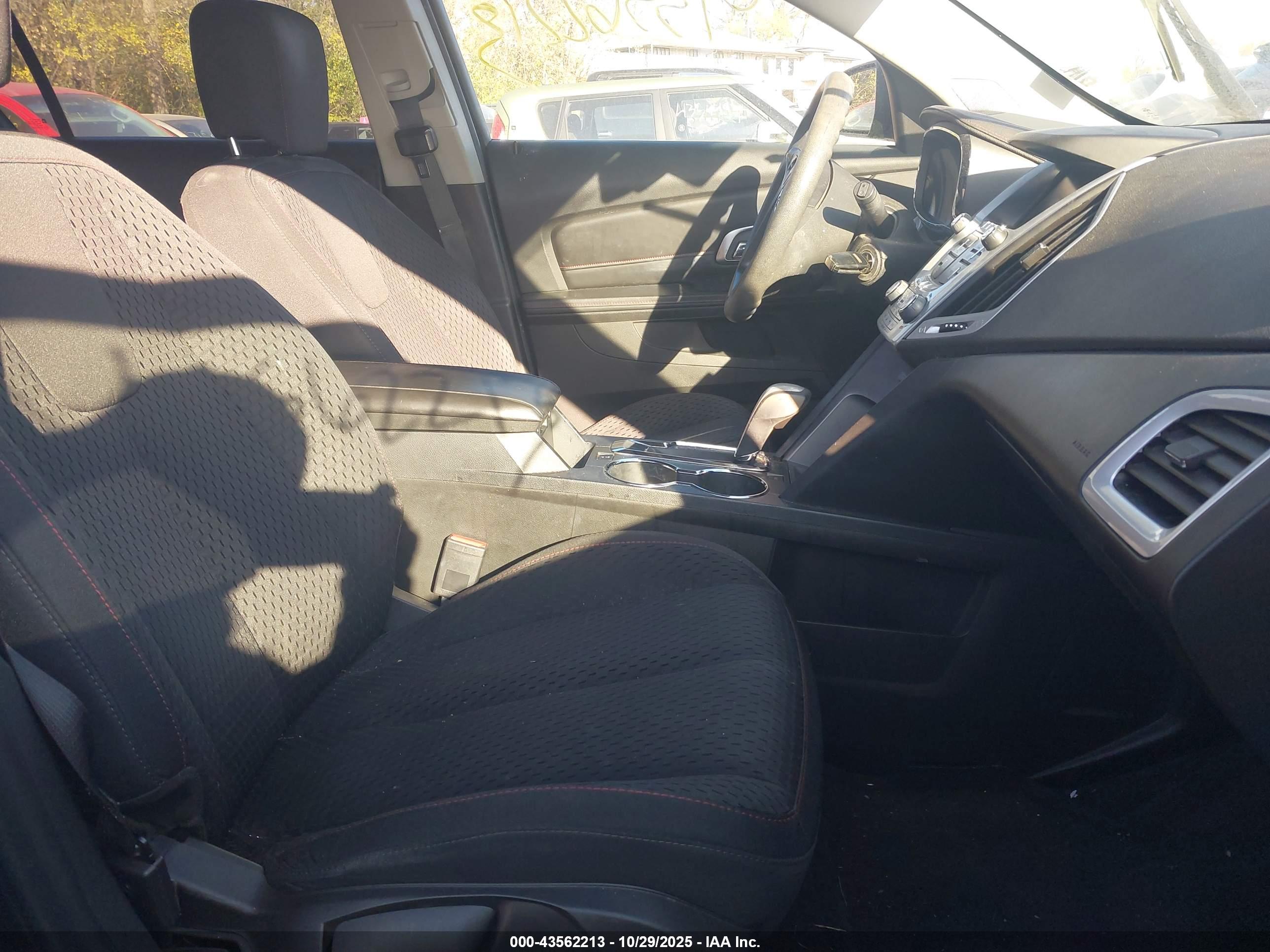 GMC TERRAIN image 5