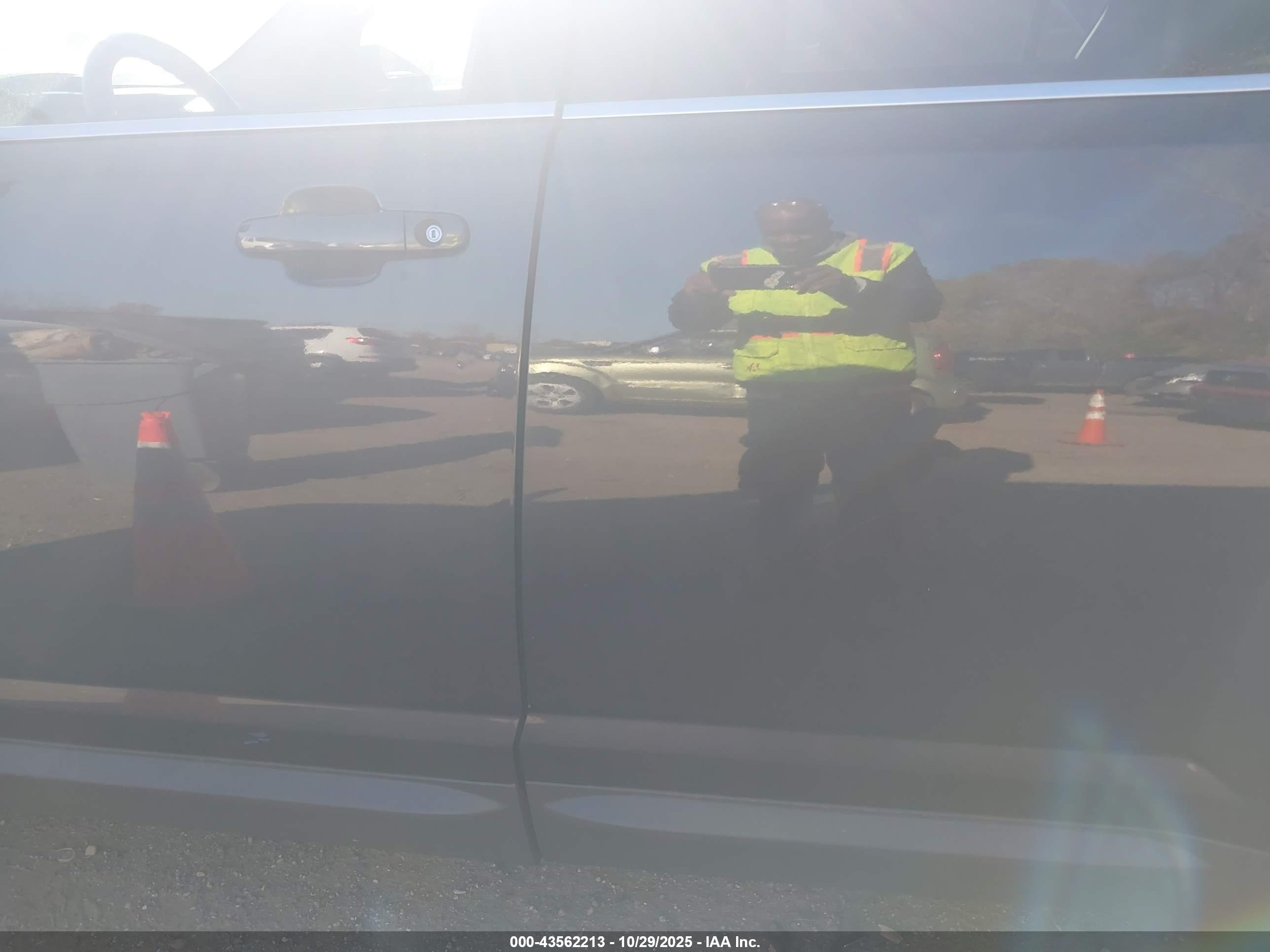 GMC TERRAIN image 6