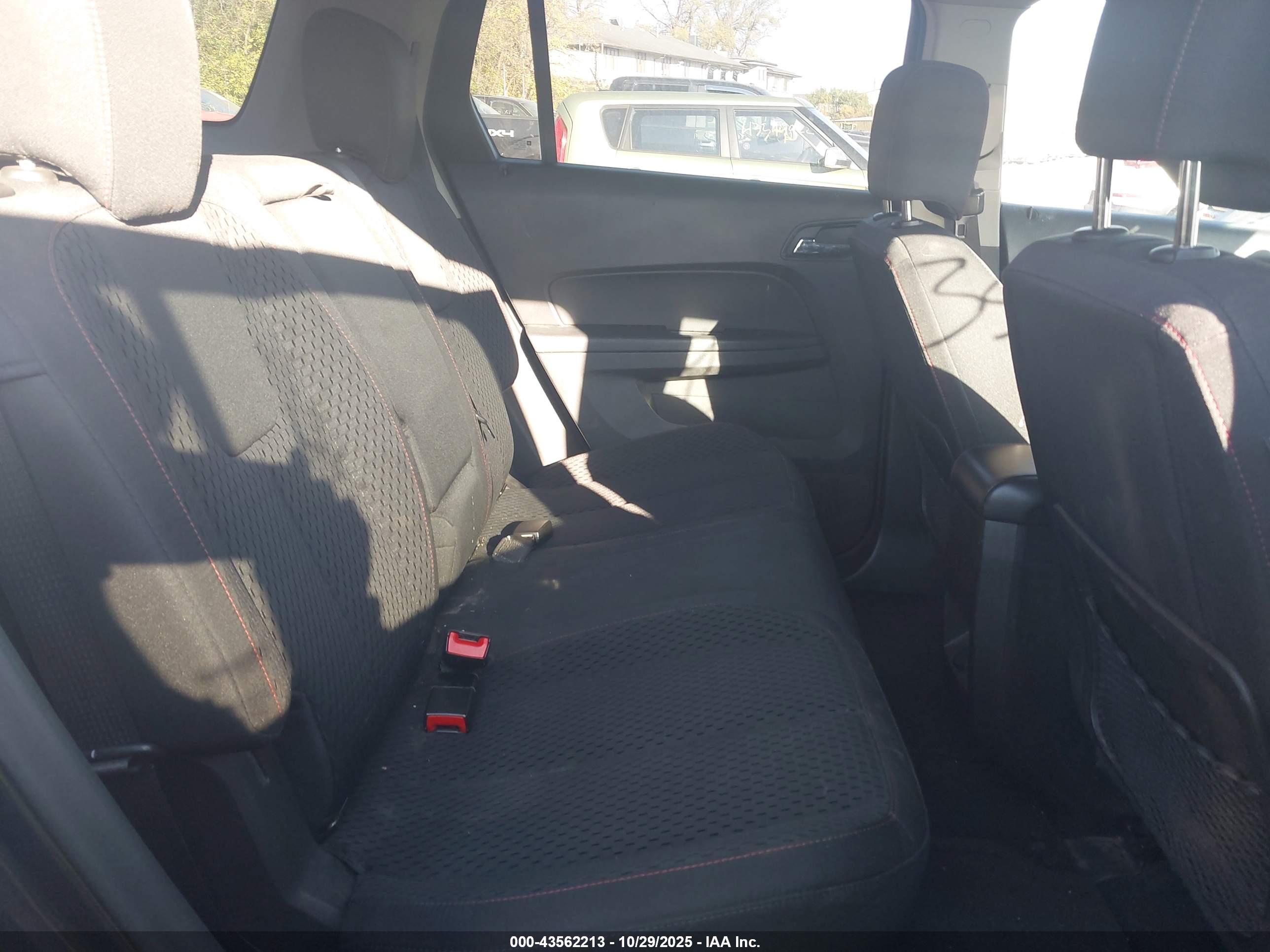 GMC TERRAIN image 8