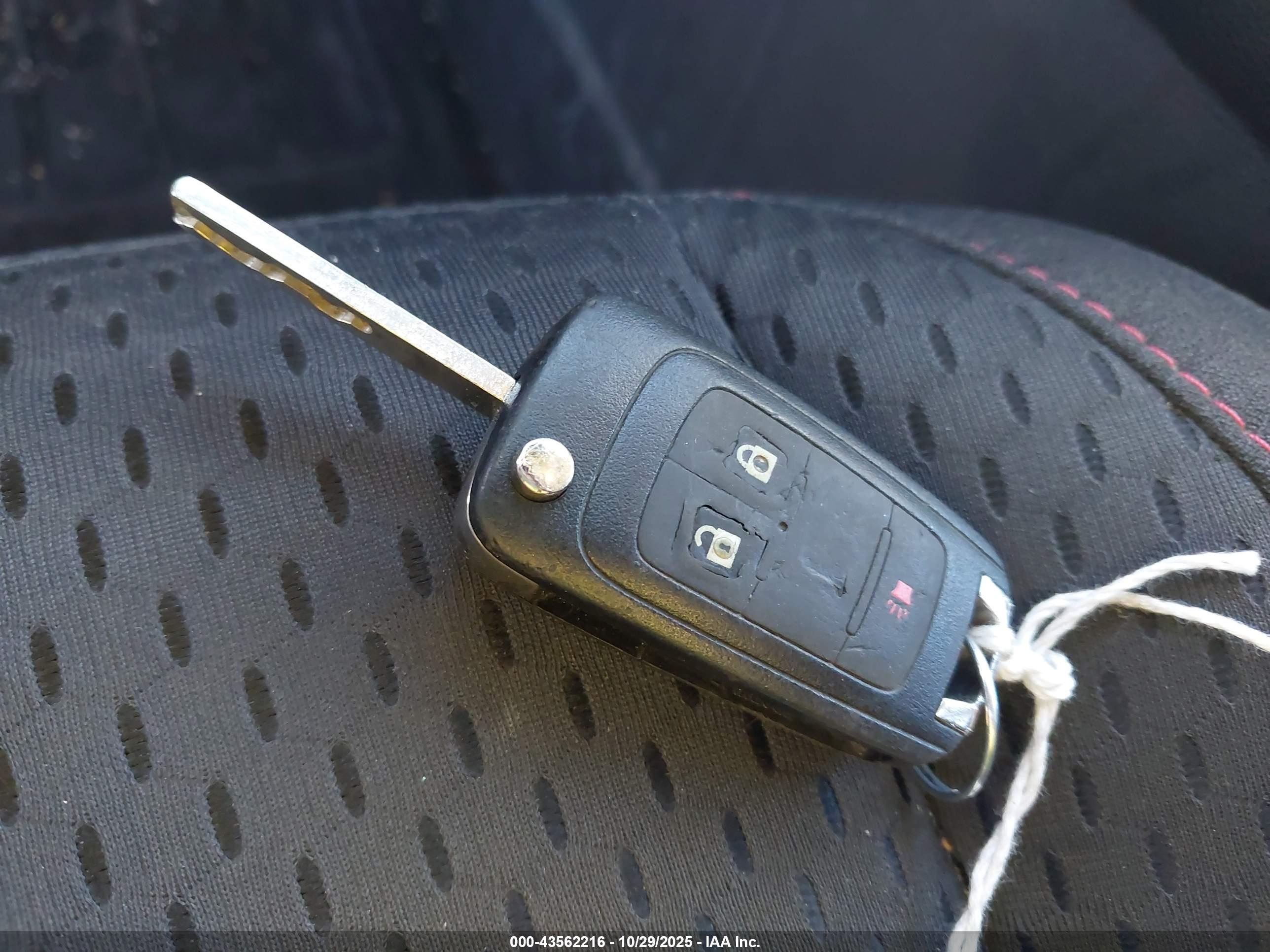 GMC TERRAIN image 11