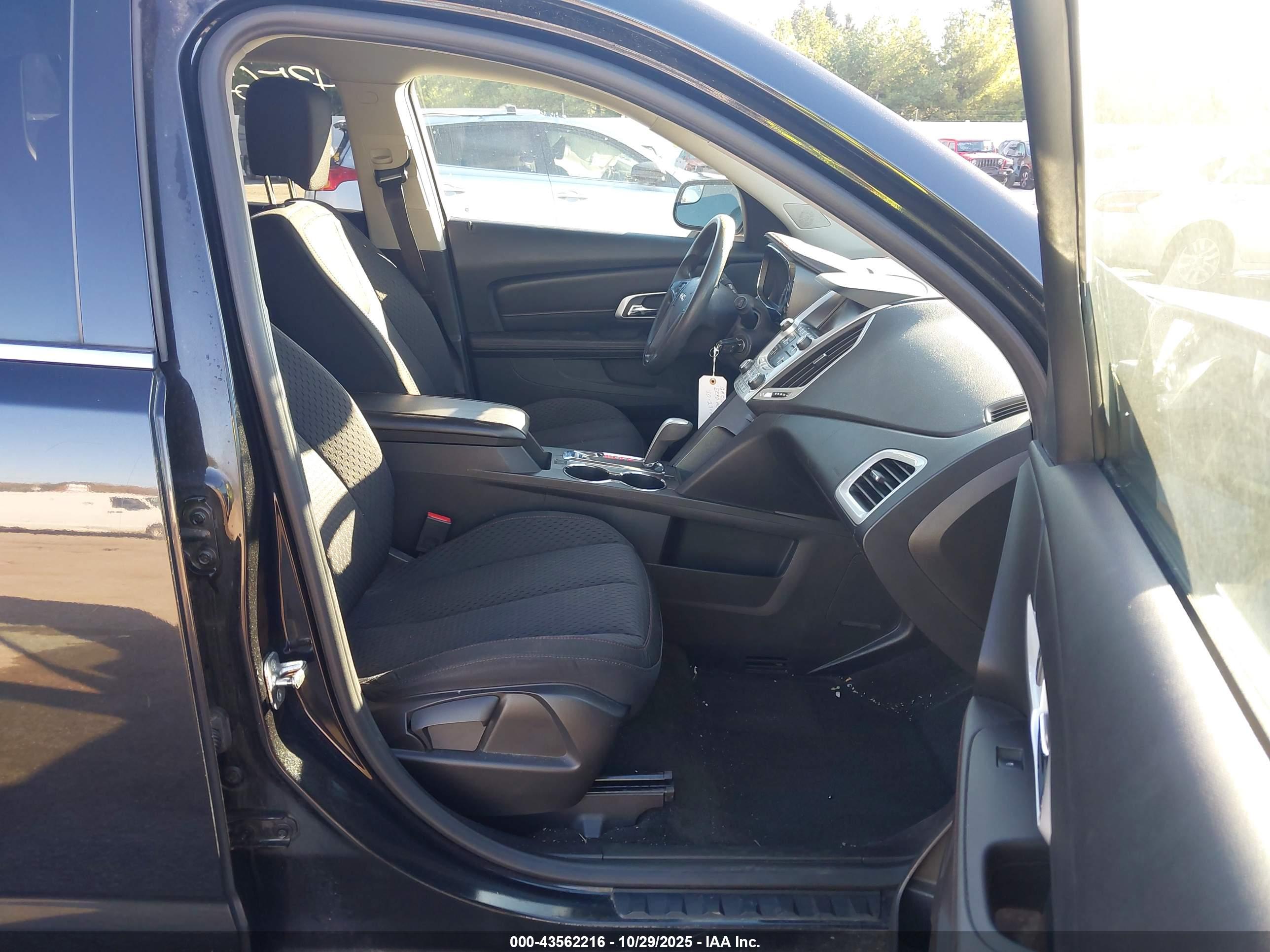 GMC TERRAIN image 5