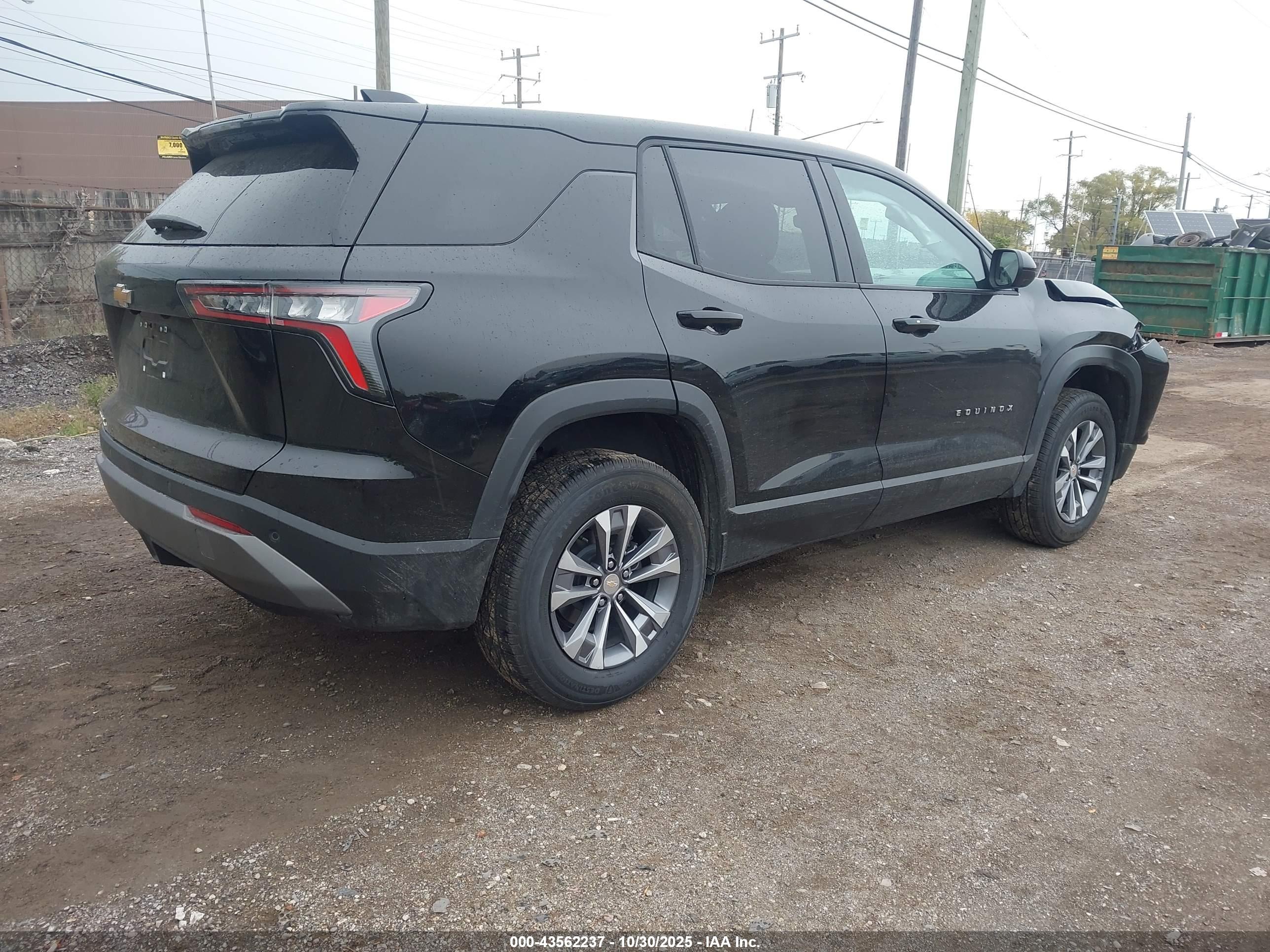 CHEVROLET EQUINOX image 4