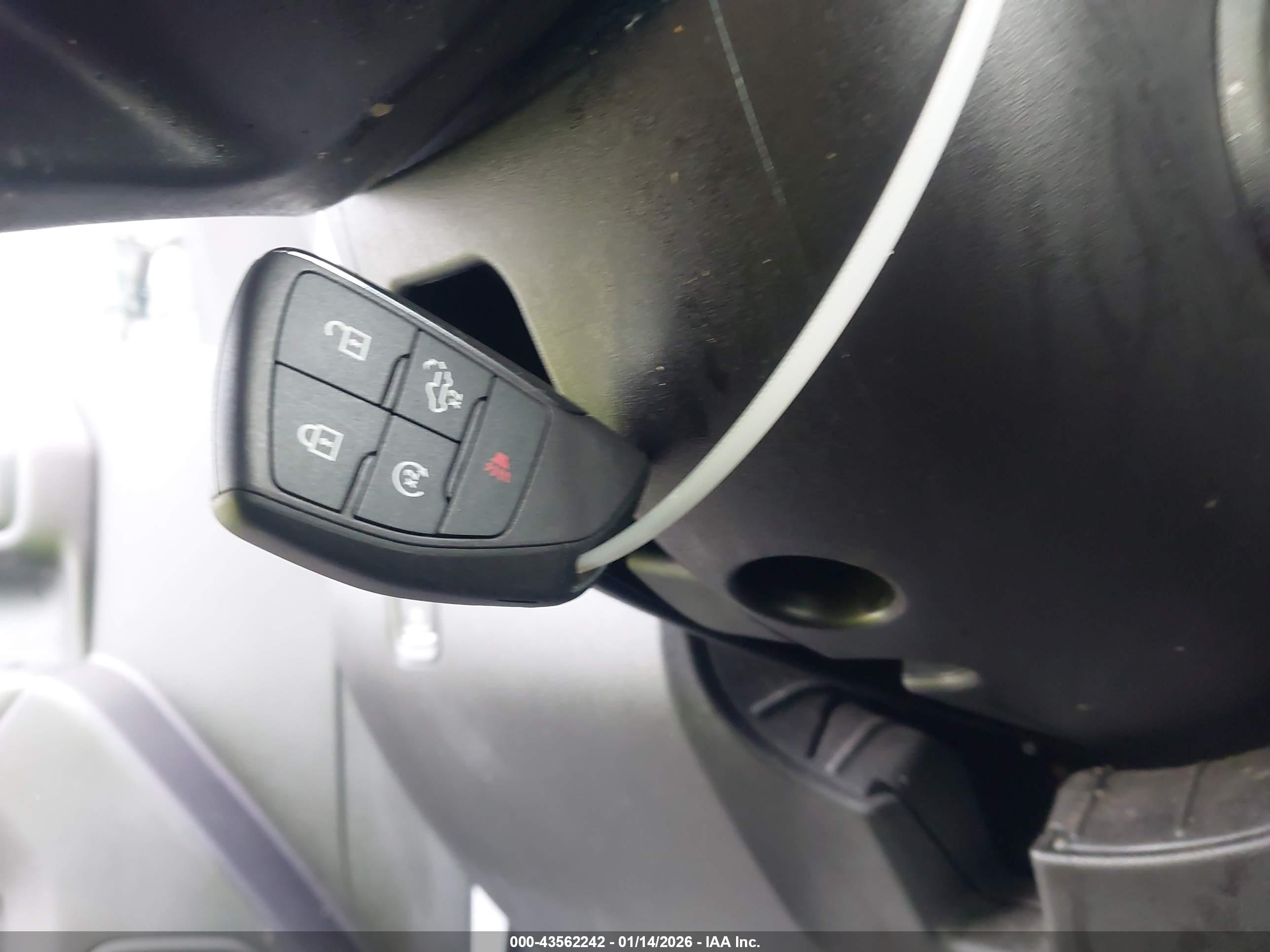 GMC SIERRA image 11
