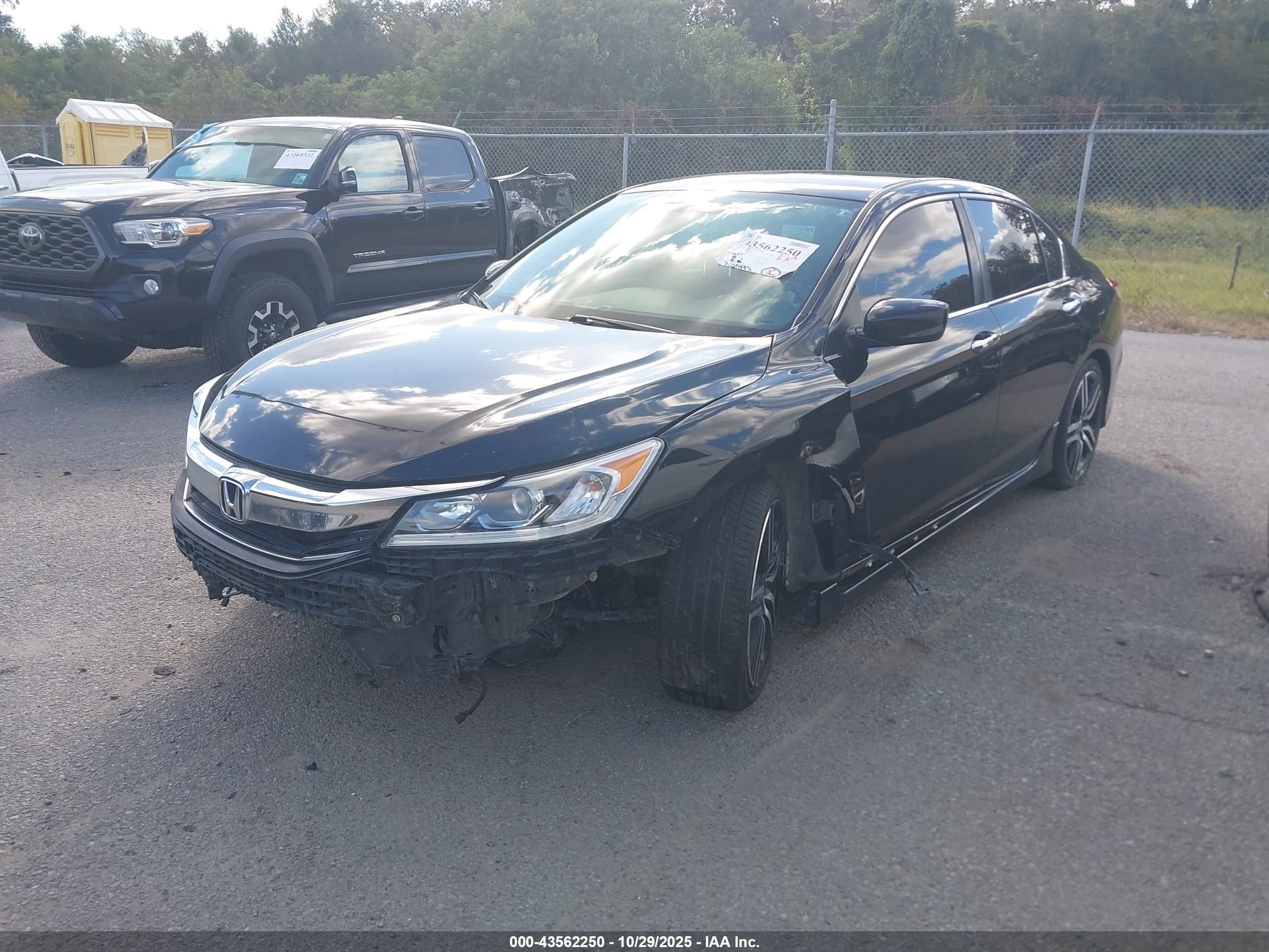 HONDA ACCORD image 2