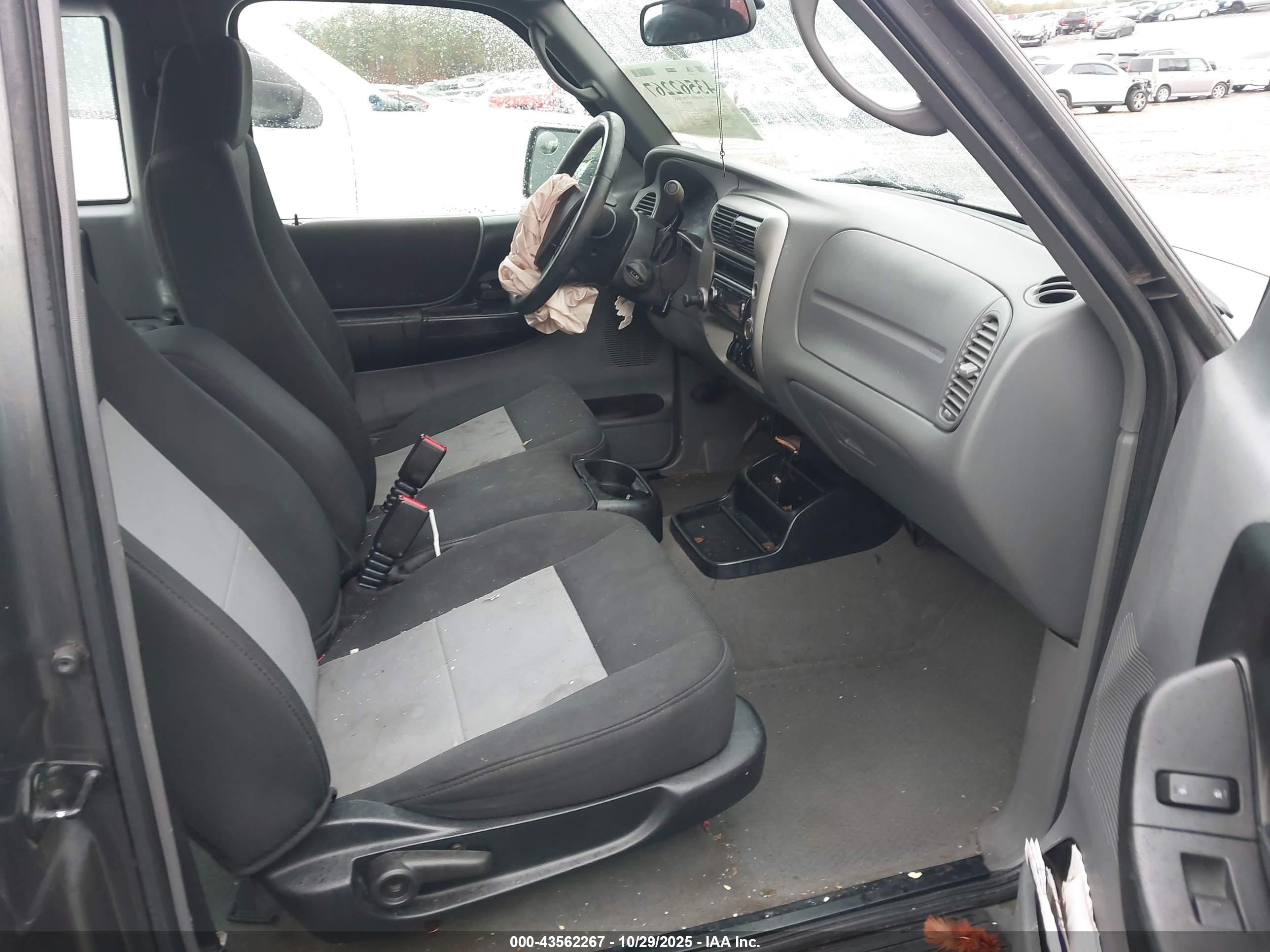 FORD RANGER image 5