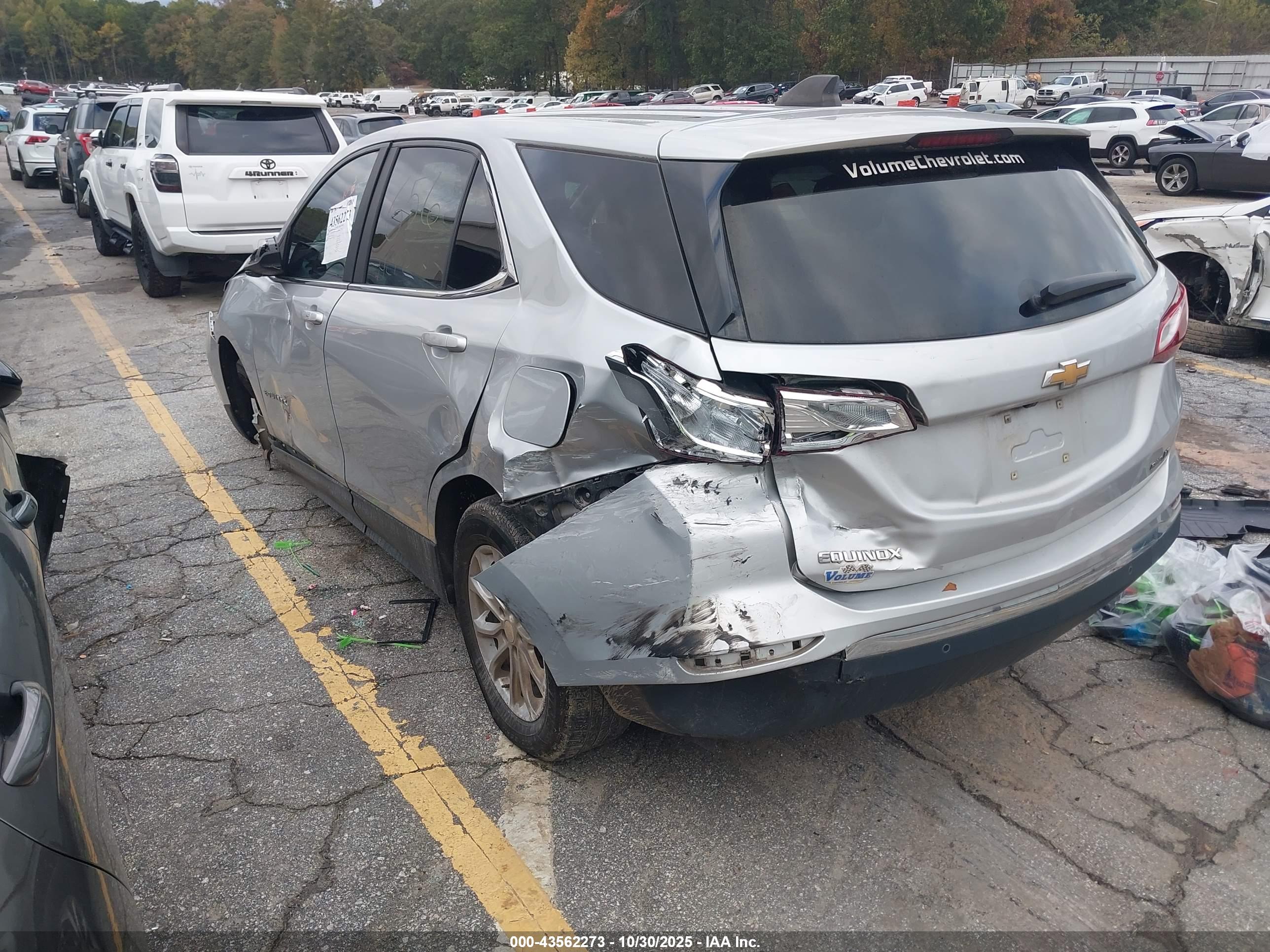 CHEVROLET EQUINOX image 3