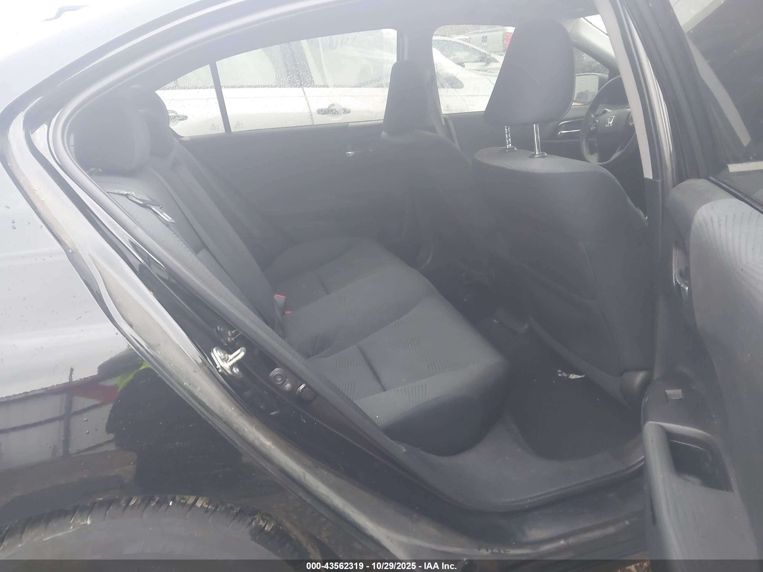 HONDA ACCORD image 8