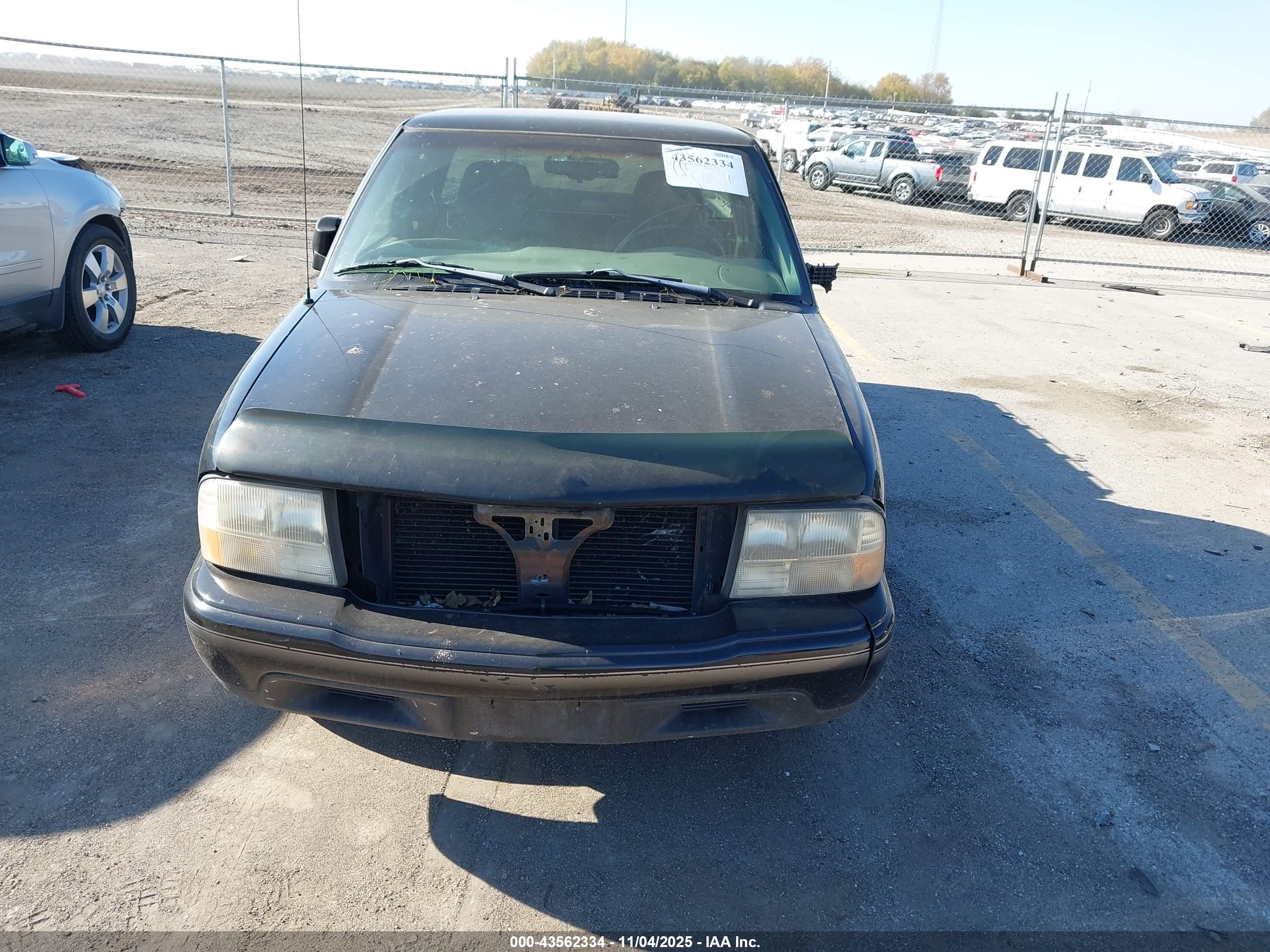 GMC SONOMA image 6
