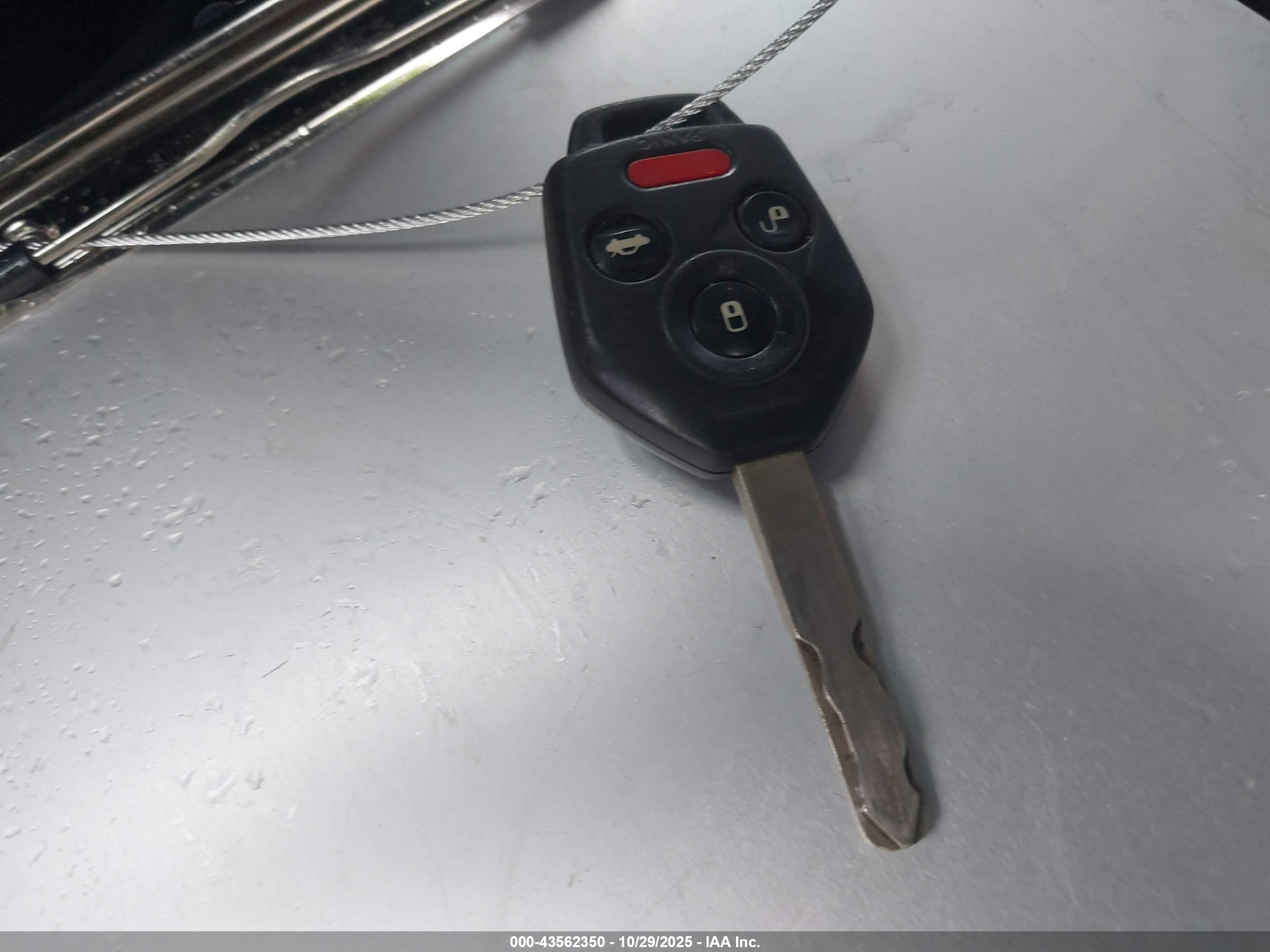 SUBARU LEGACY image 11