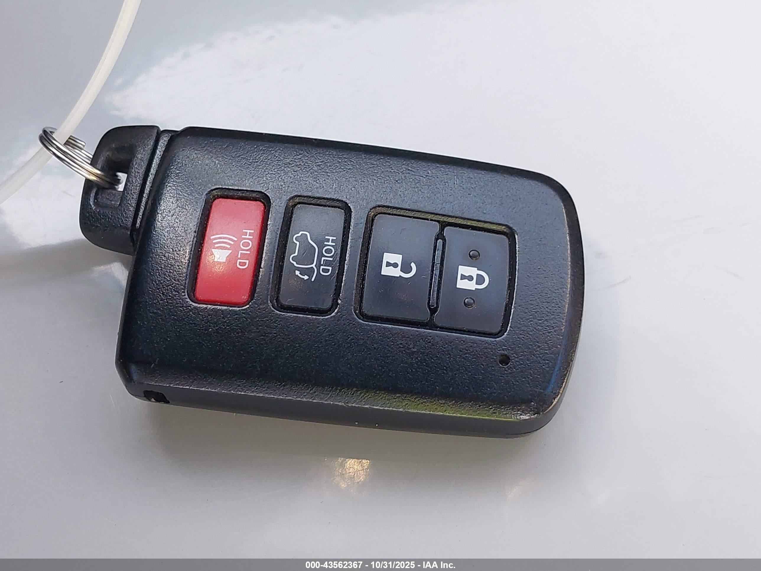 TOYOTA HIGHLANDER image 11