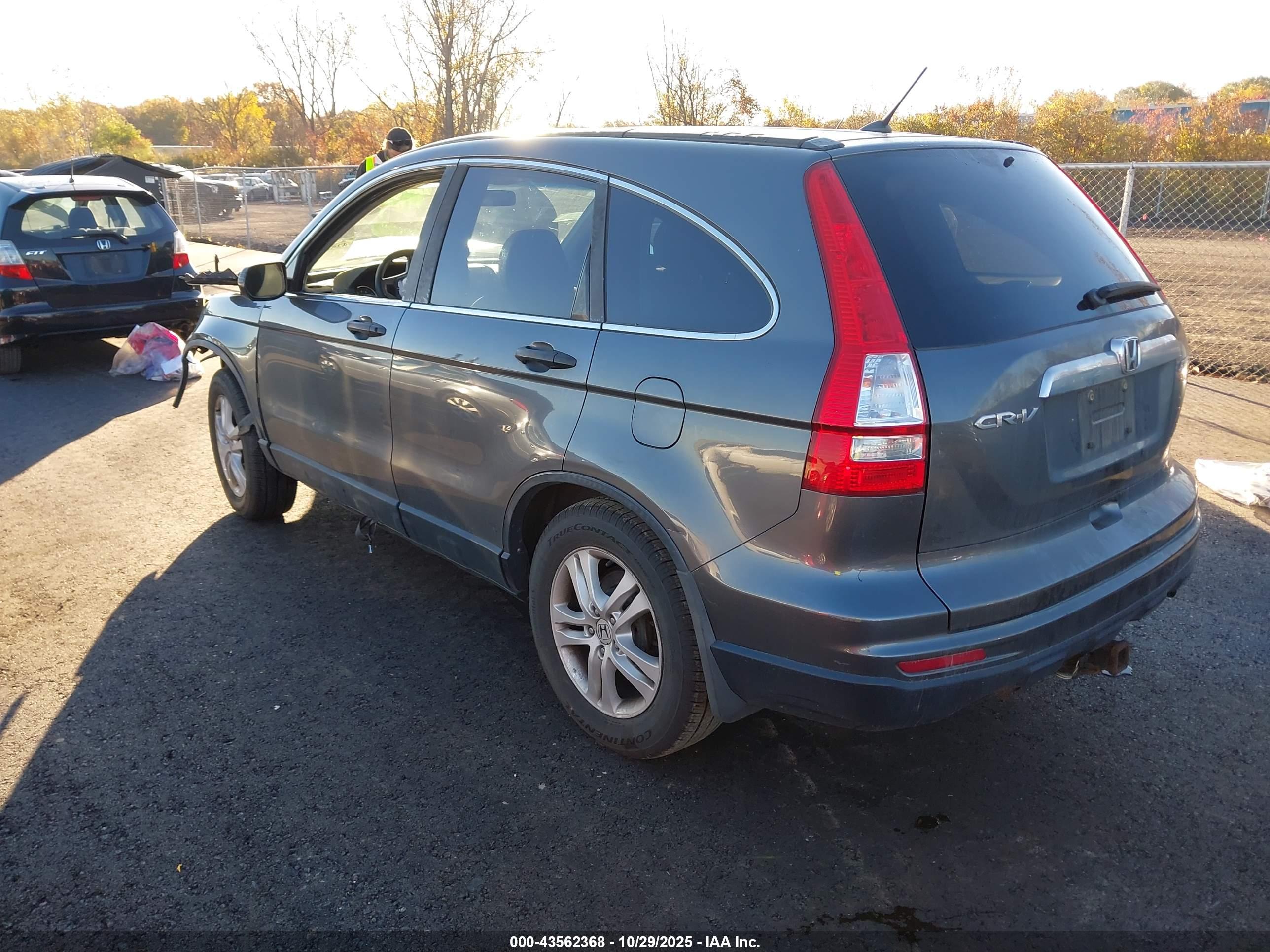 HONDA CR-V image 3