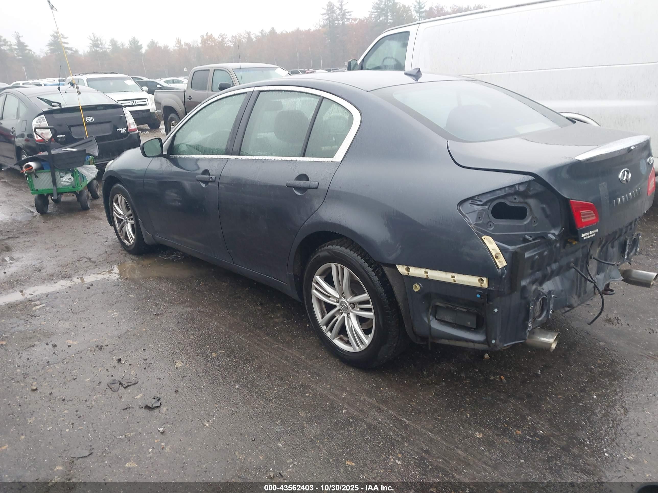 INFINITI G37X image 3