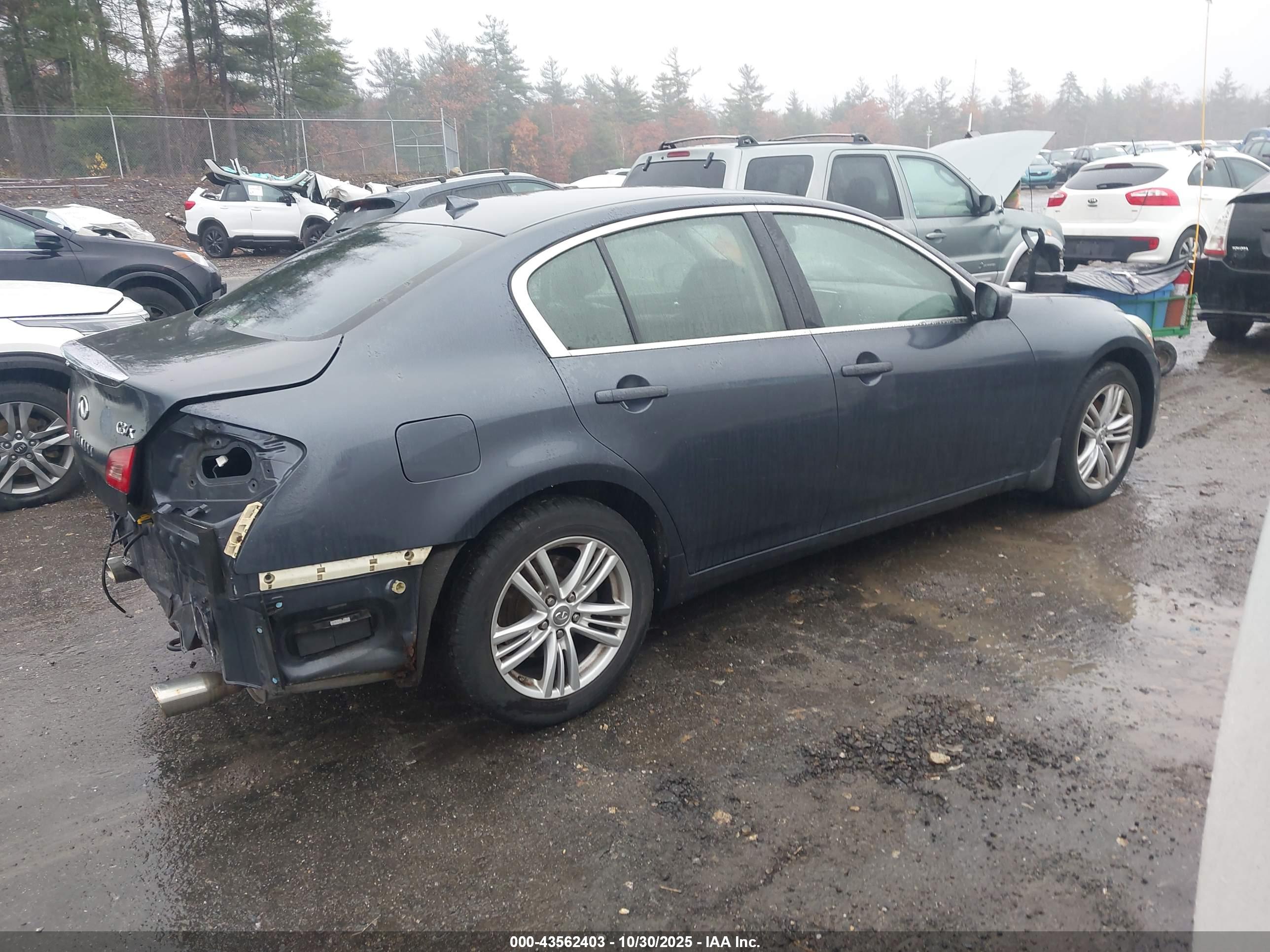 INFINITI G37X image 4