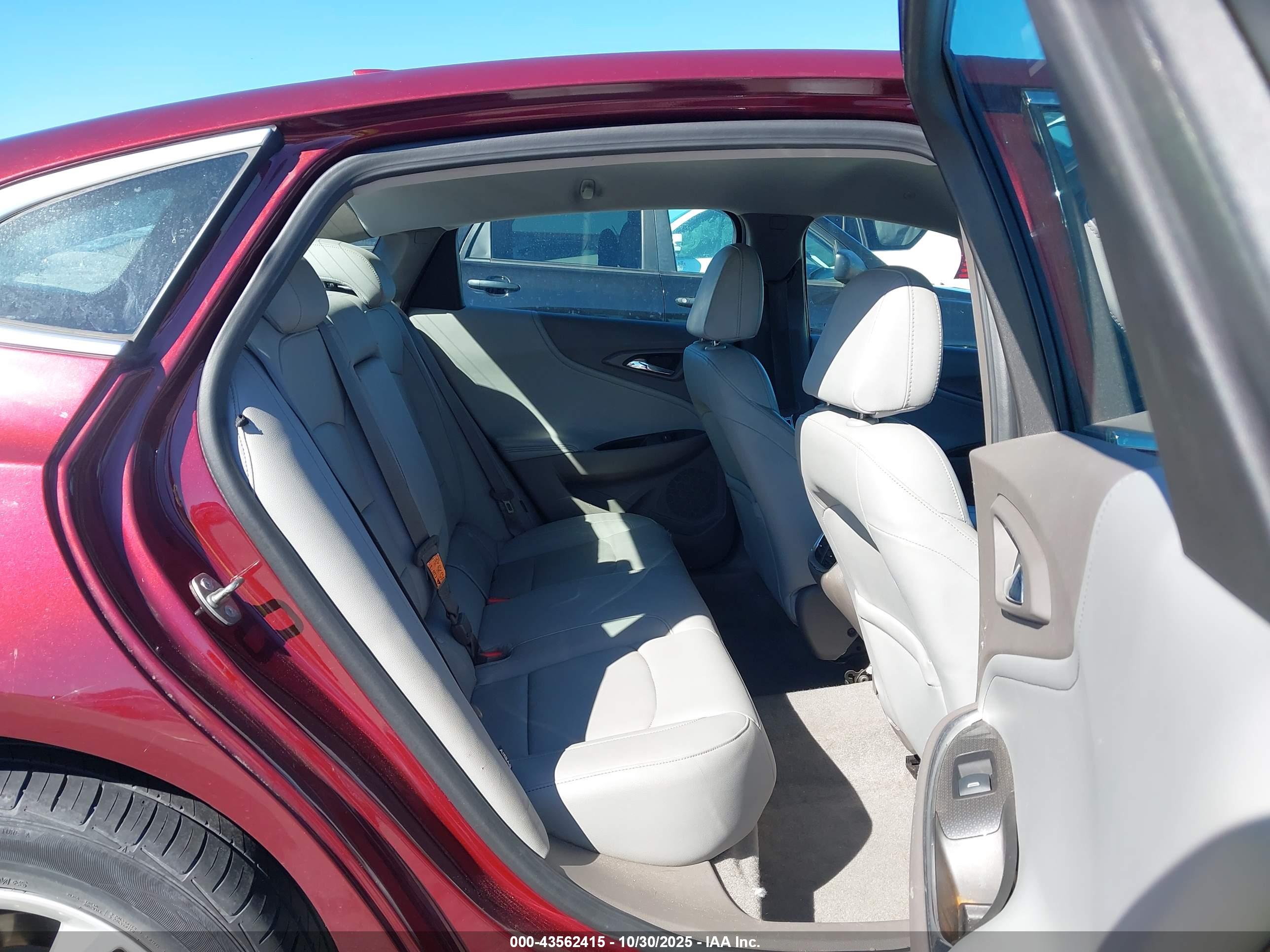CHEVROLET MALIBU image 8