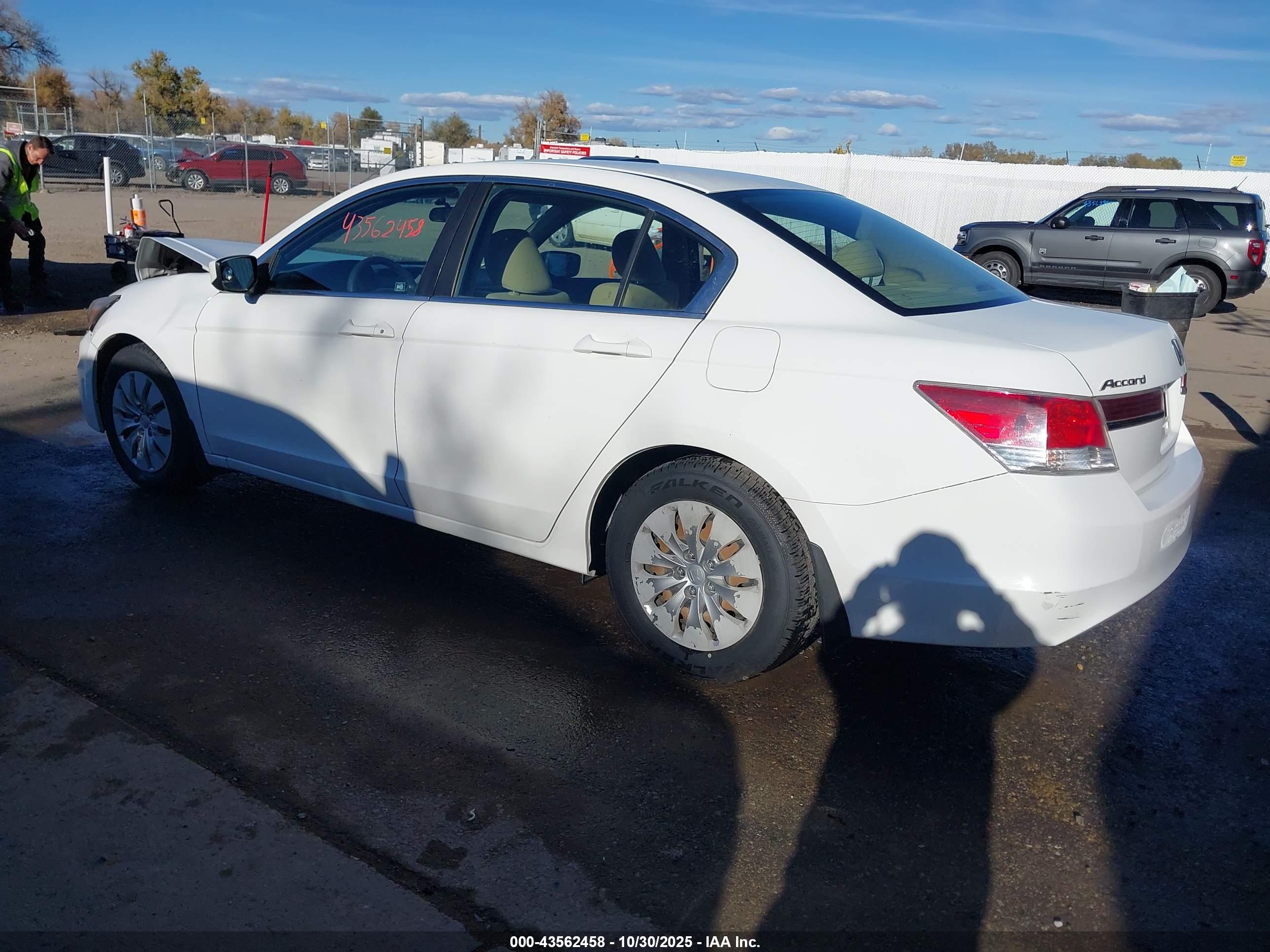HONDA ACCORD image 3