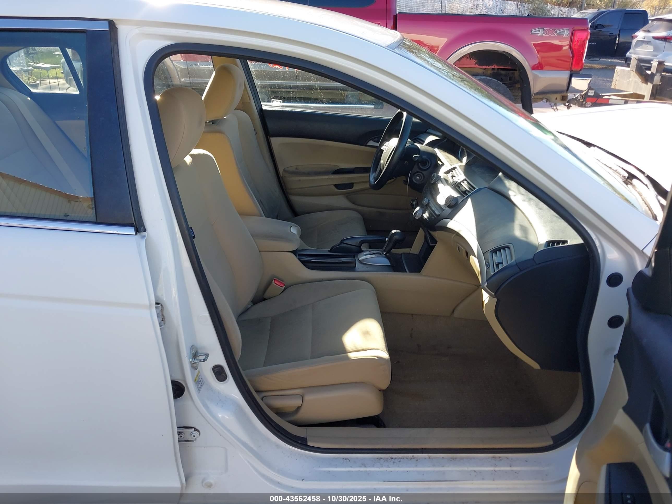 HONDA ACCORD image 5