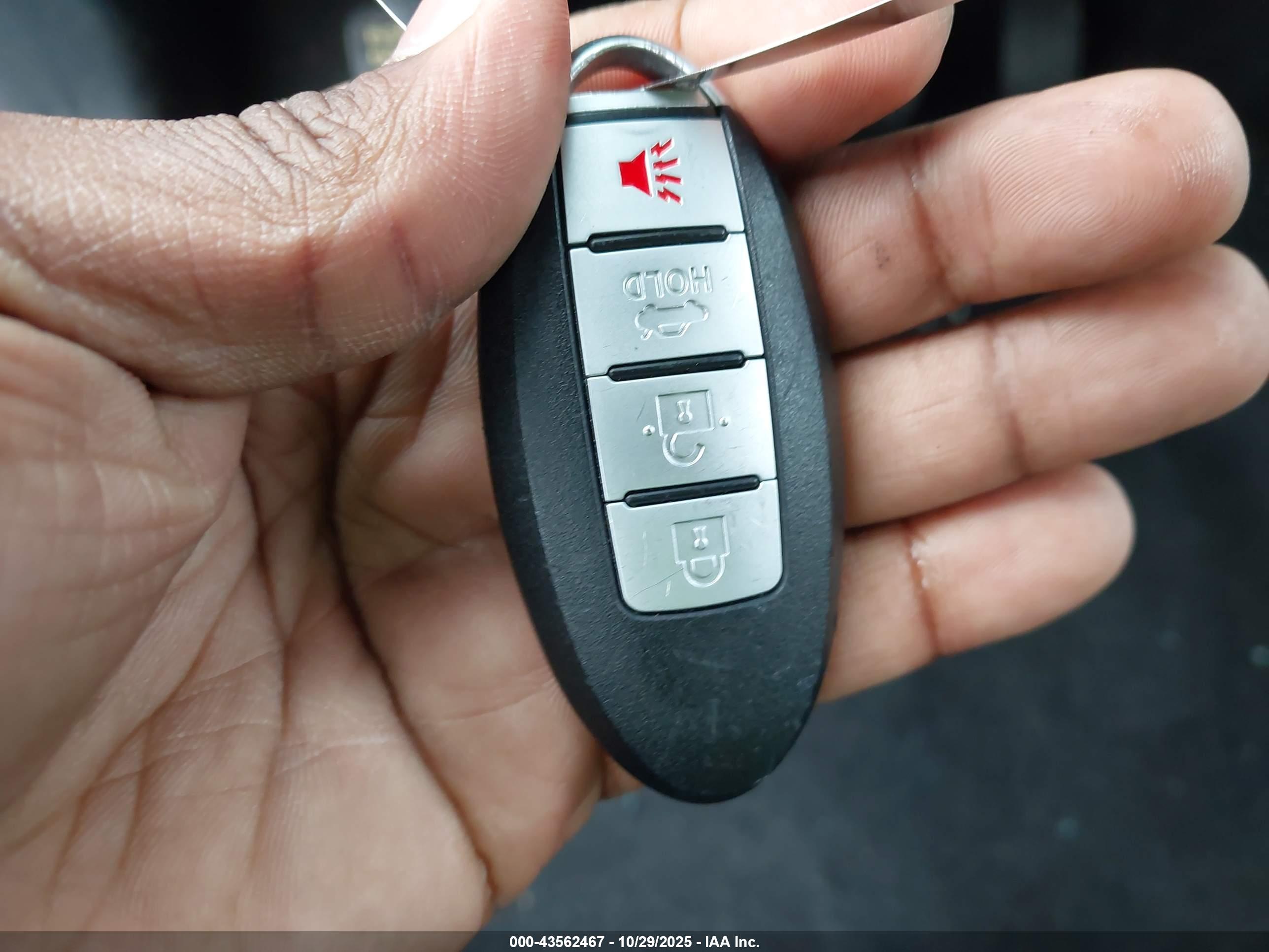 NISSAN ALTIMA image 11