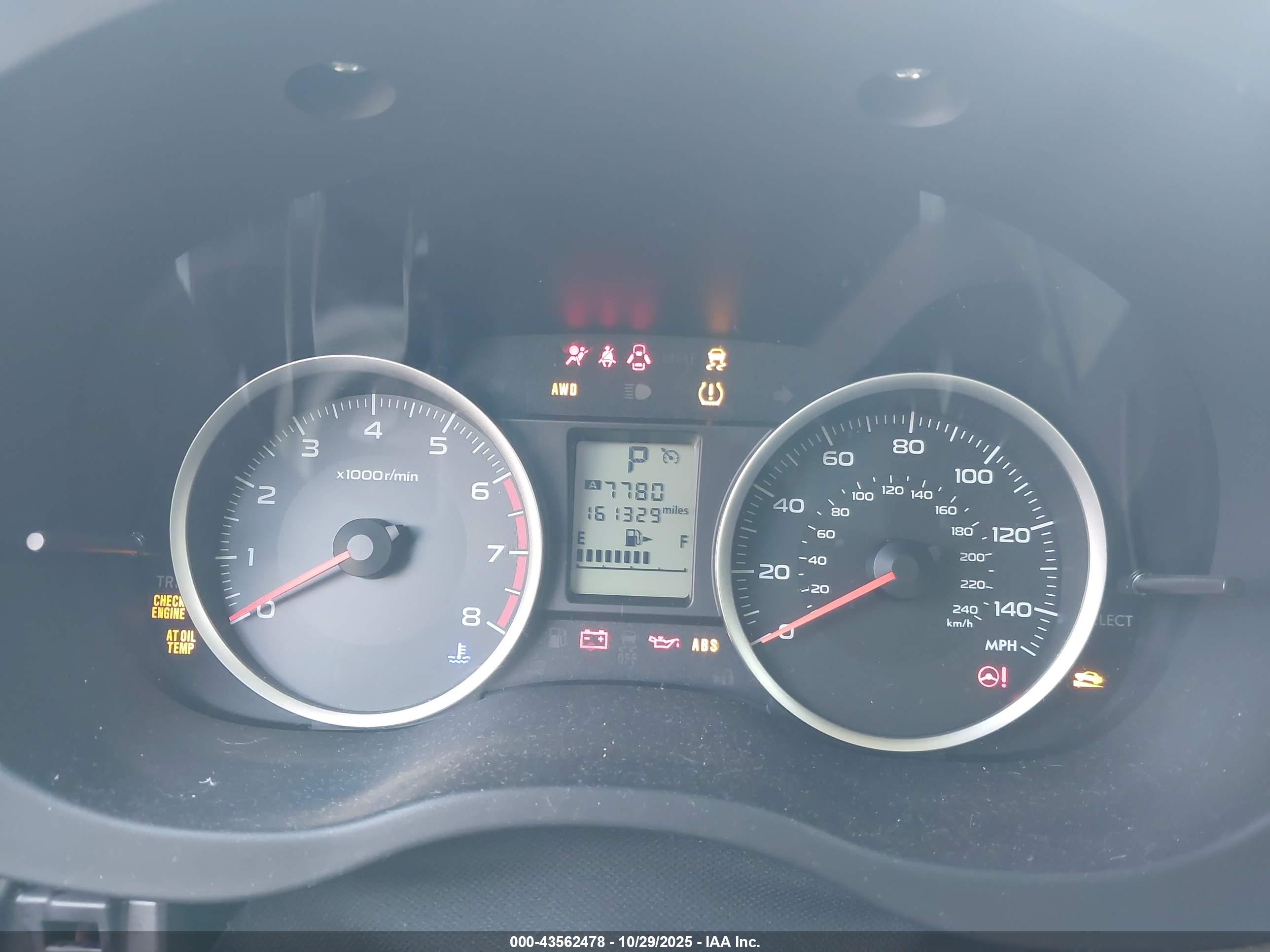 SUBARU FORESTER image 7