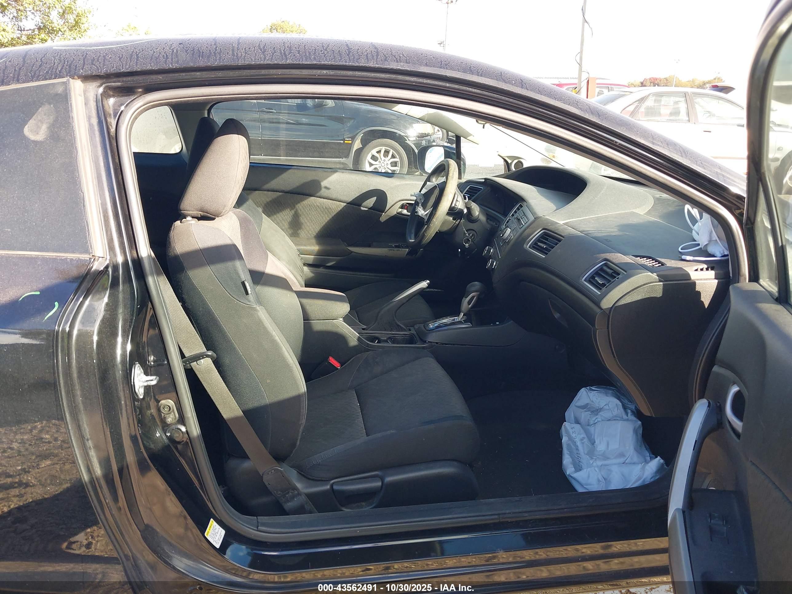 HONDA CIVIC image 5