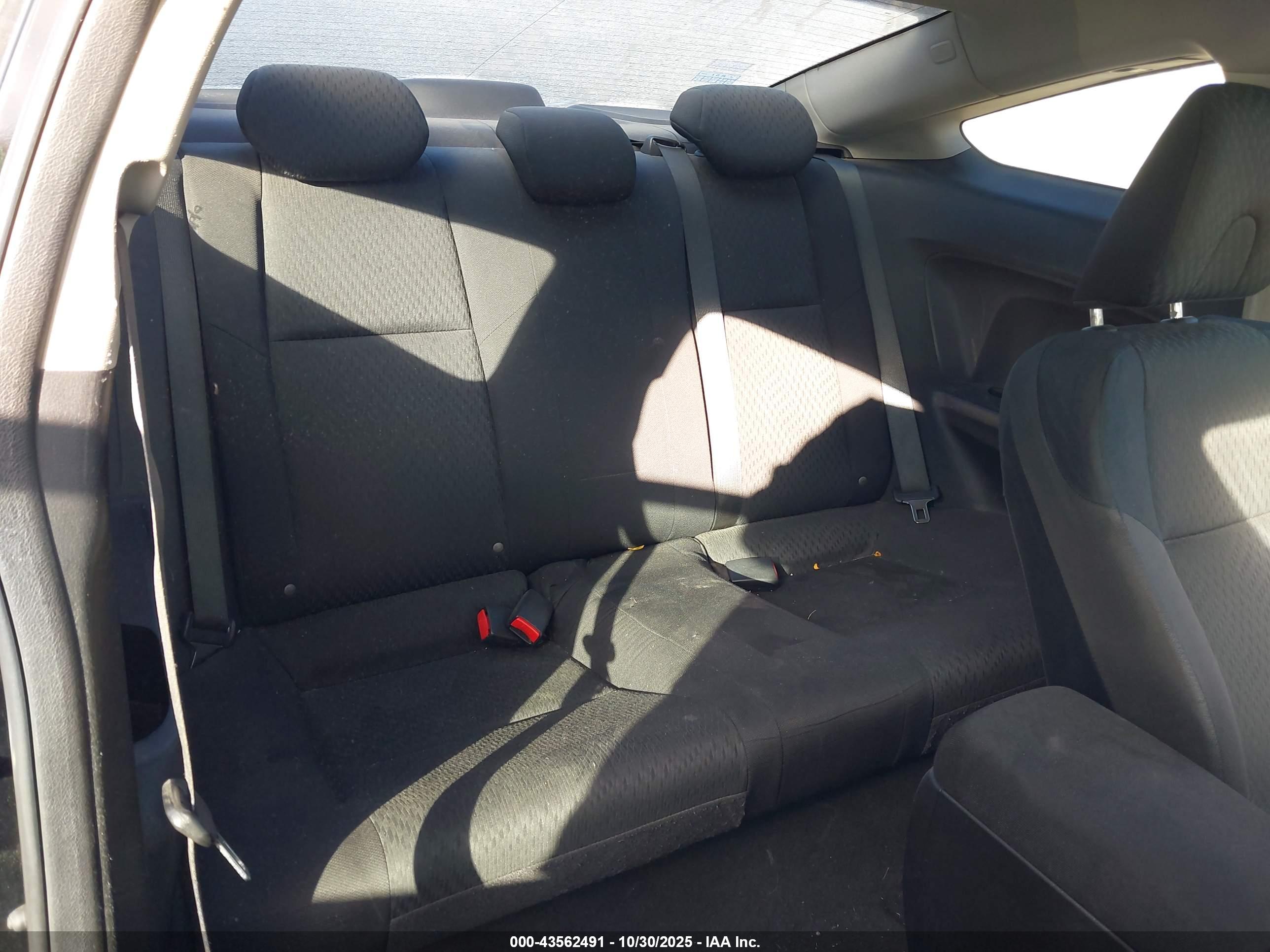 HONDA CIVIC image 8