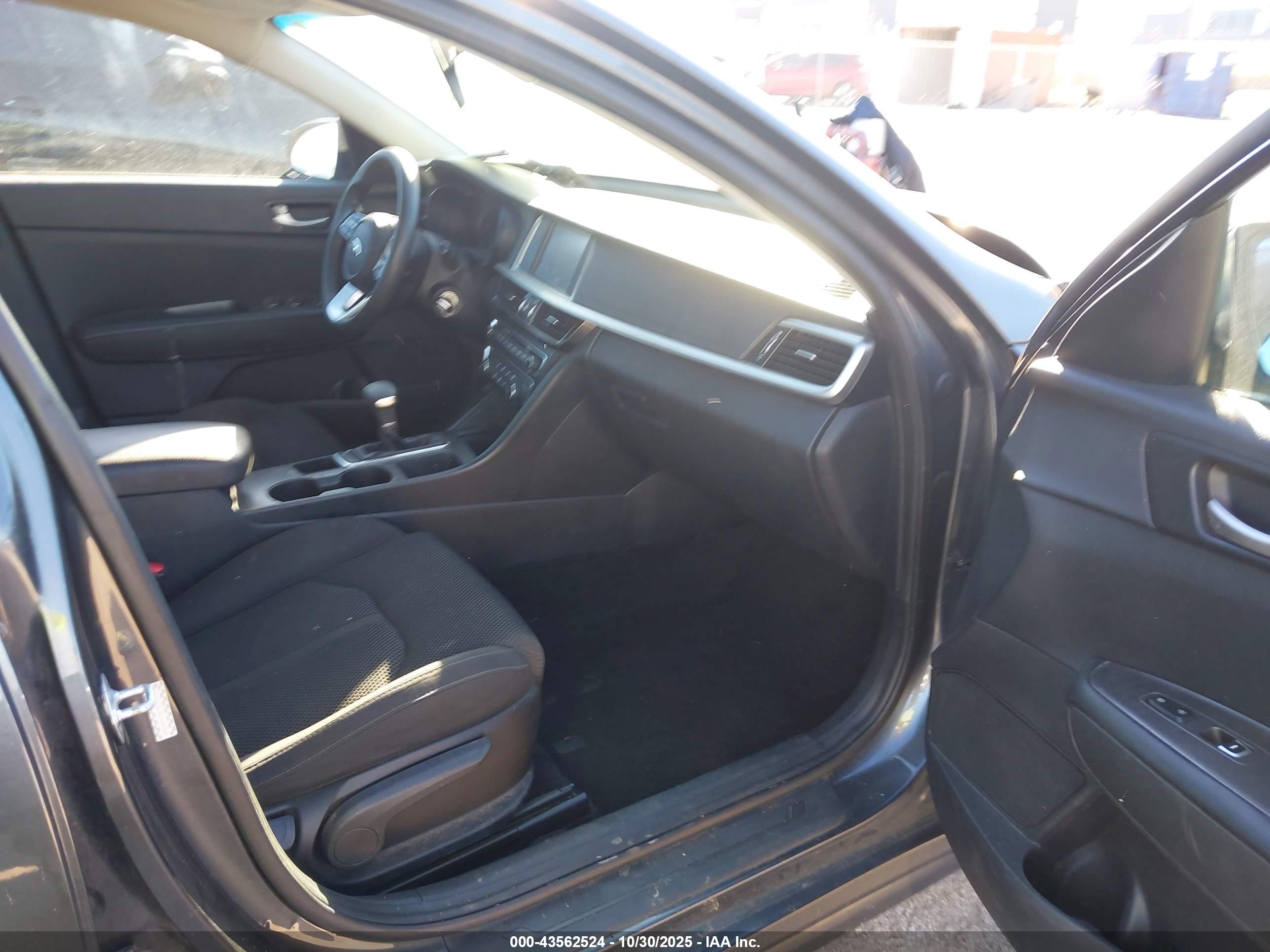KIA OPTIMA image 5