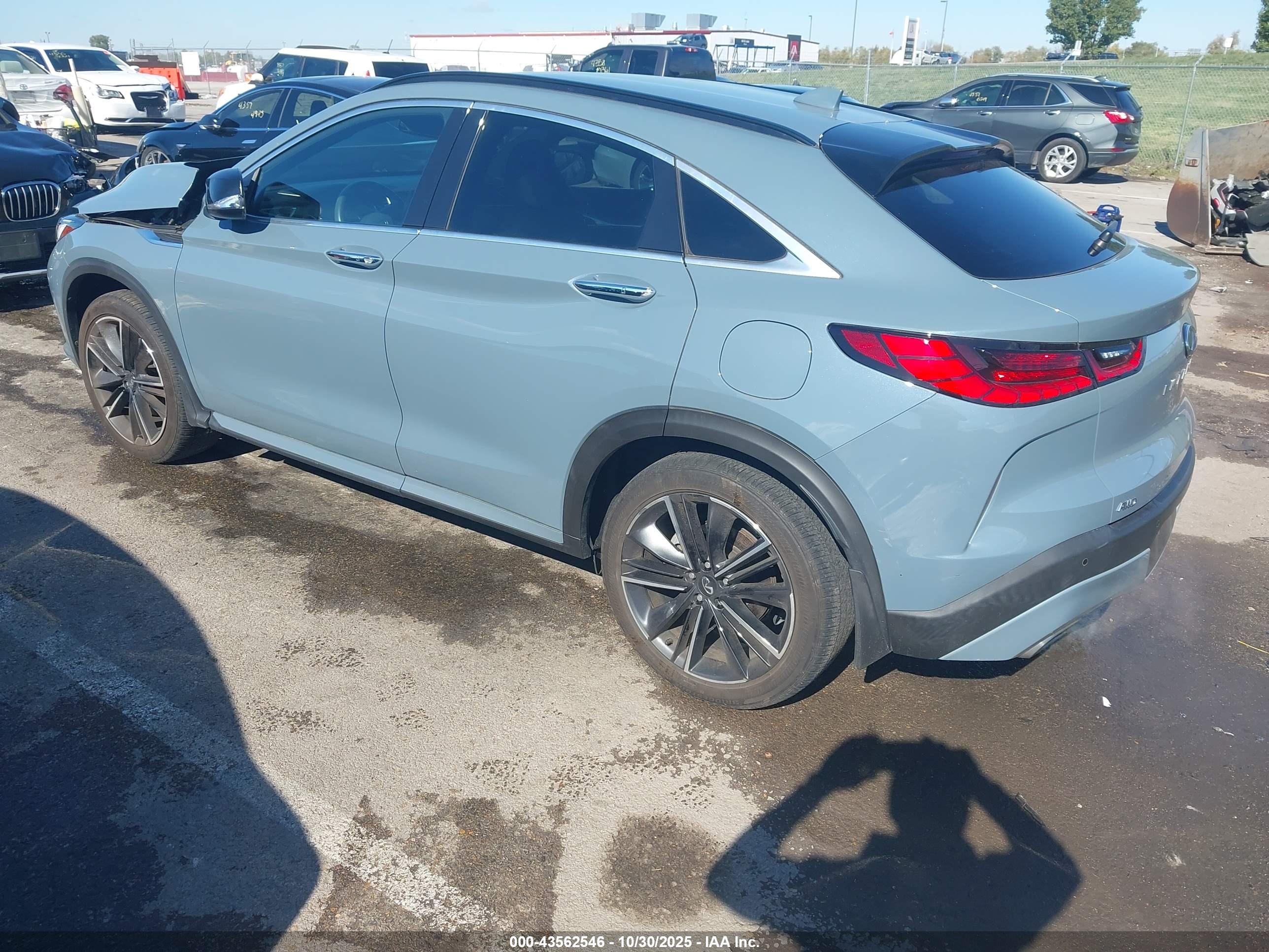 INFINITI QX55 image 3