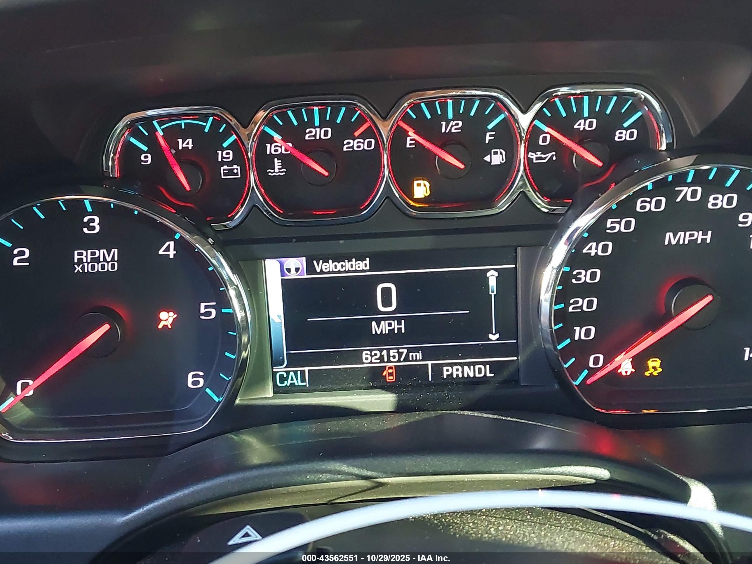 CHEVROLET SILVERADO image 7