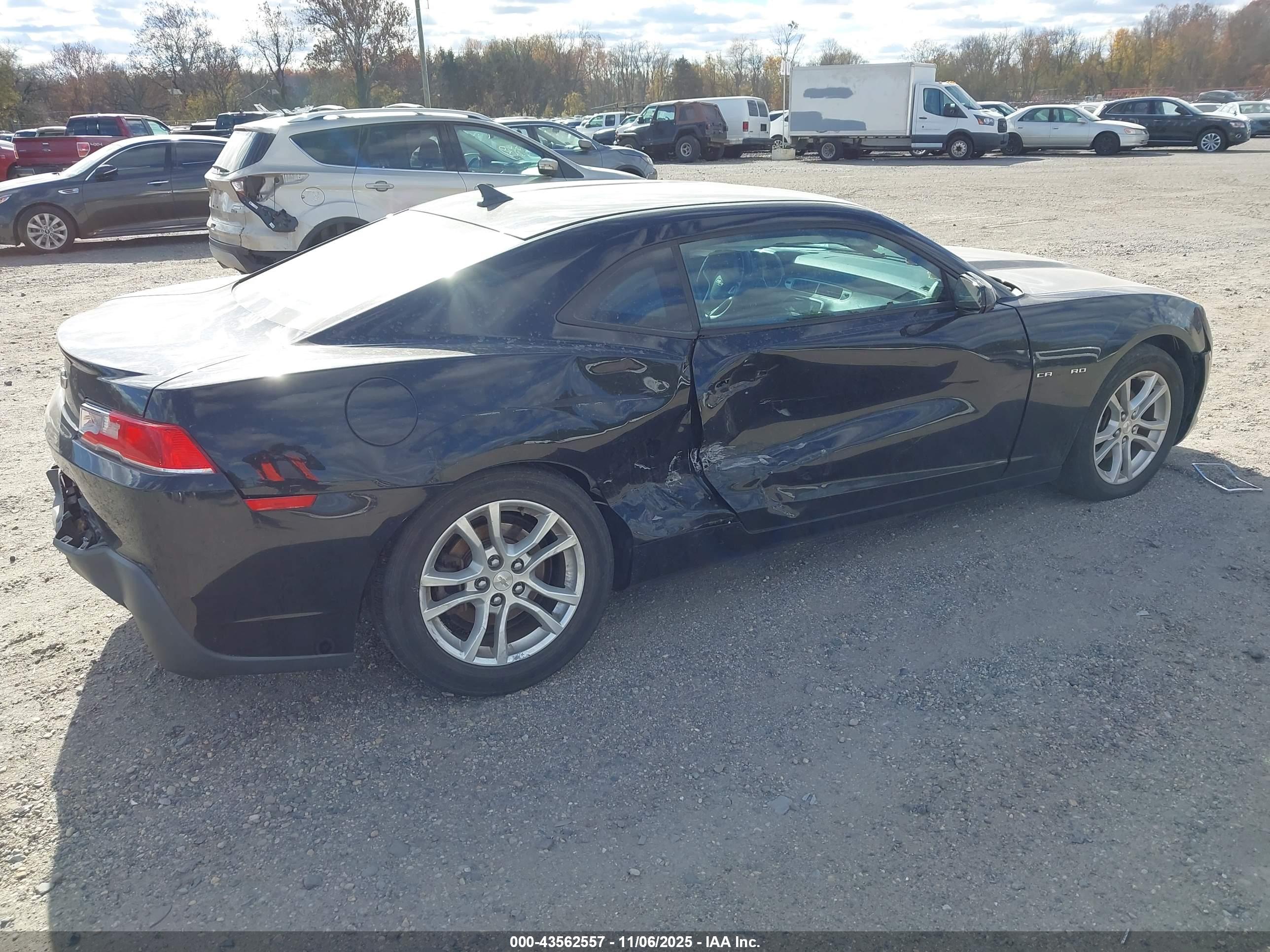 CHEVROLET CAMARO image 4