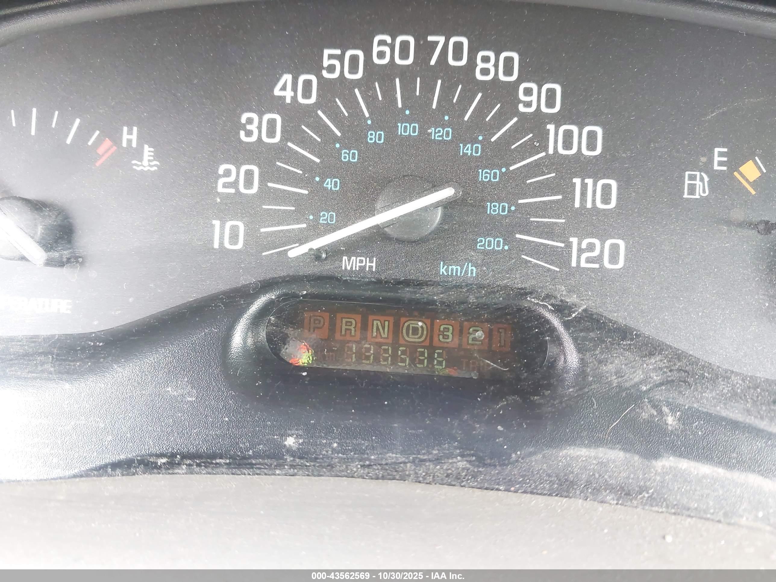 BUICK CENTURY image 7